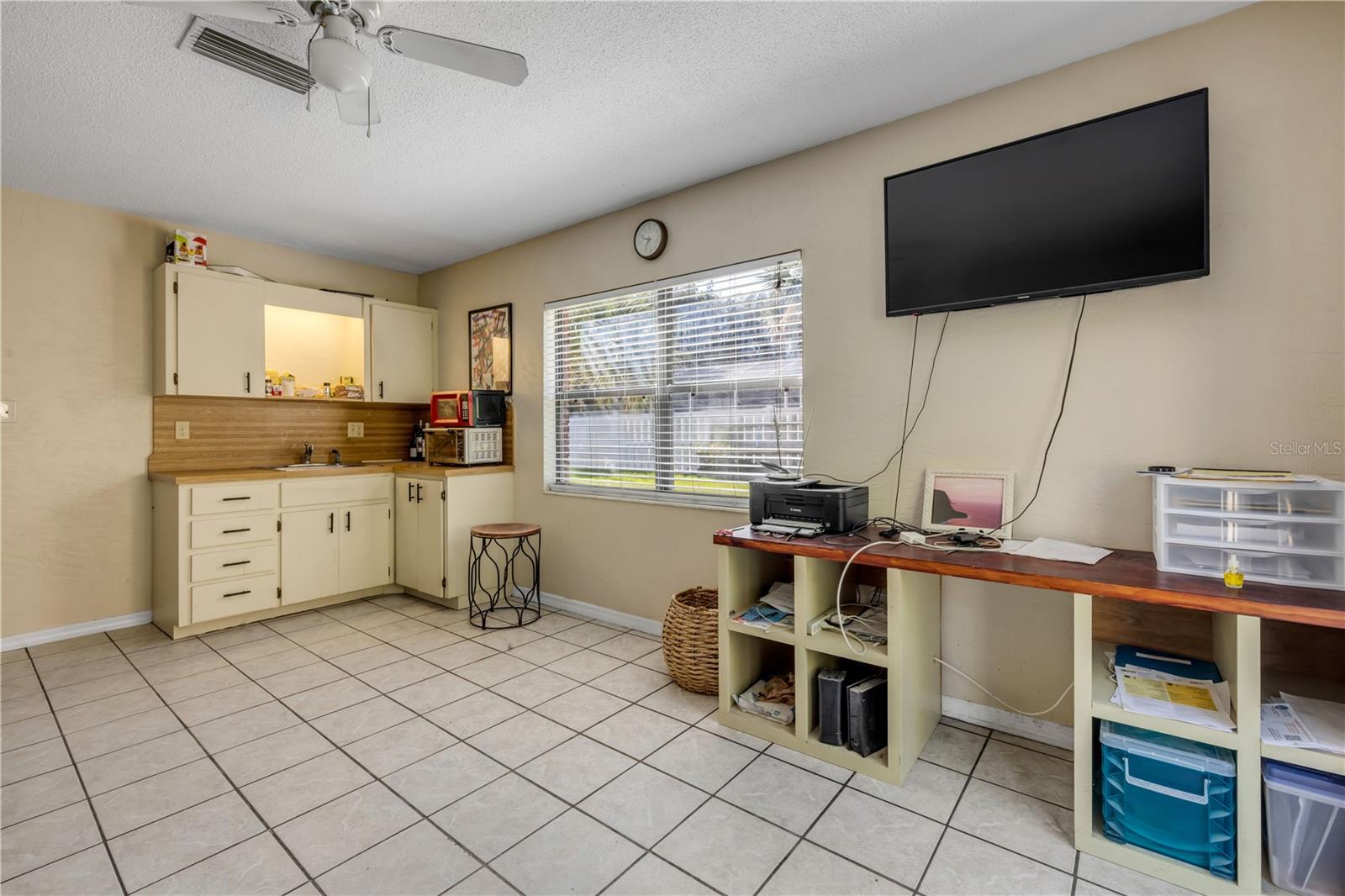 Image 29 of 38 For 4636 Katy Drive