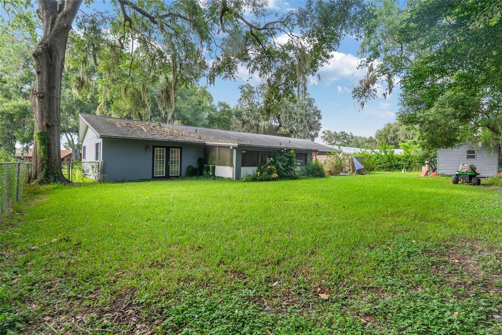 Image 18 of 20 For 306 Grimes Drive