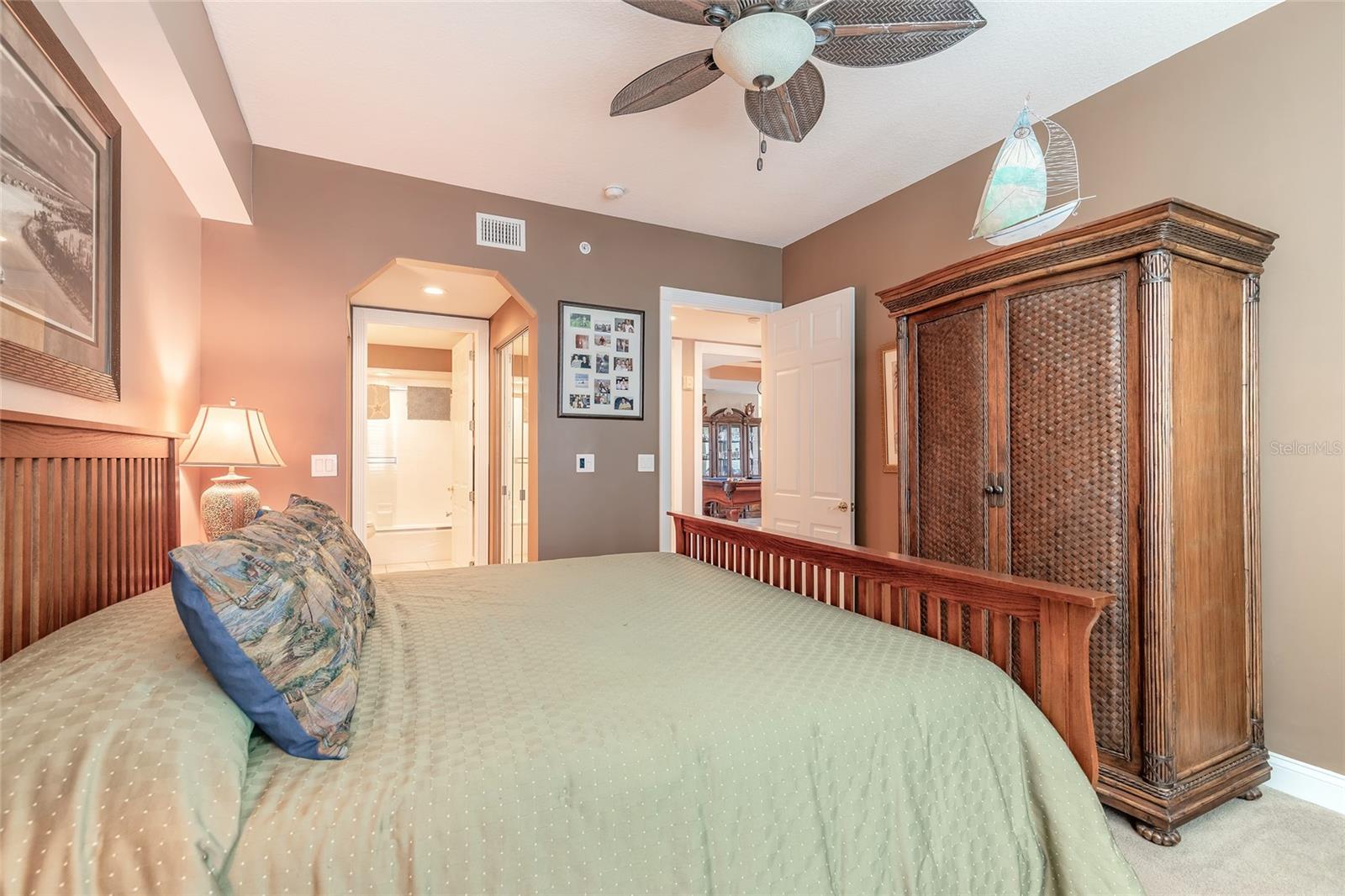 Image 20 of 57 For 4624 Harbour Village Boulevard 4407