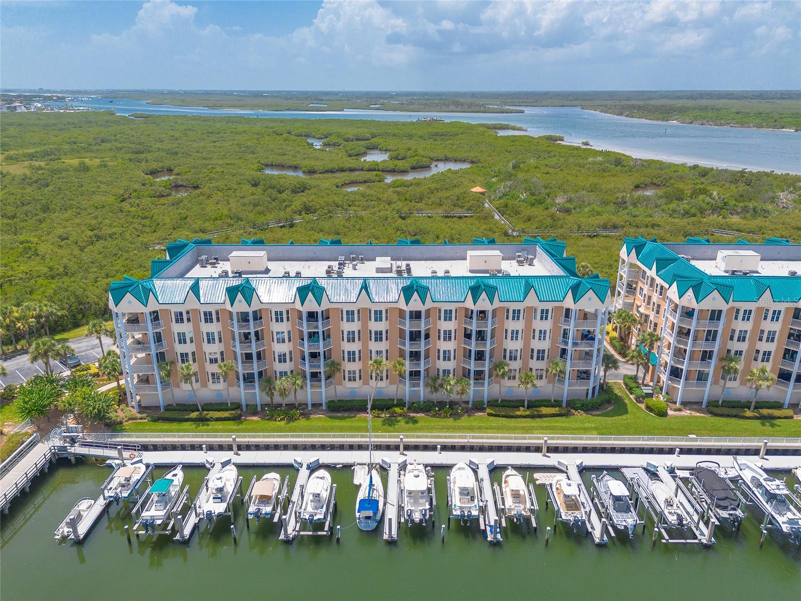 Image 38 of 57 For 4624 Harbour Village Boulevard 4407