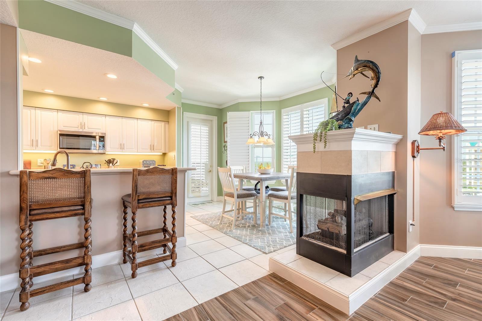 Image 7 of 57 For 4624 Harbour Village Boulevard 4407