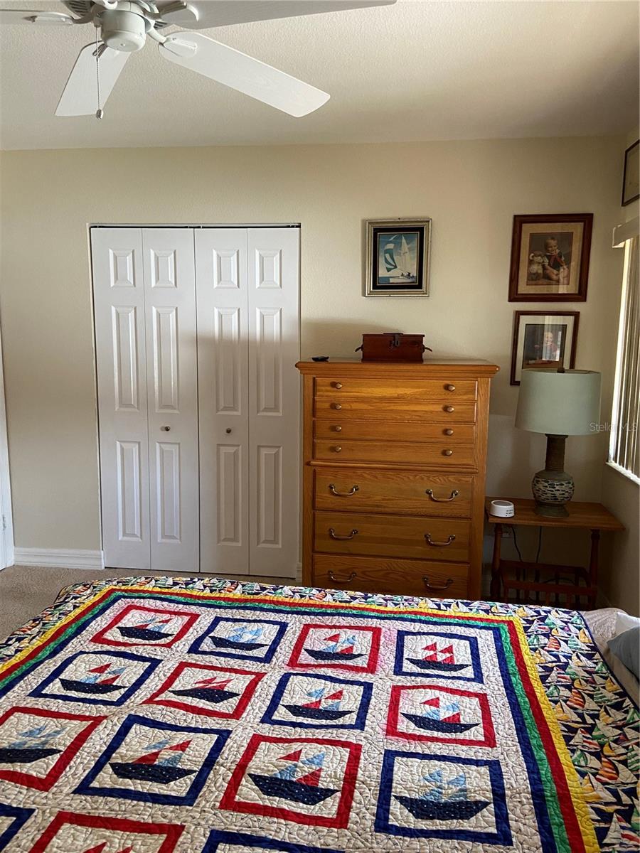 Listing photo id 3 for 262 Fry Terrace Se