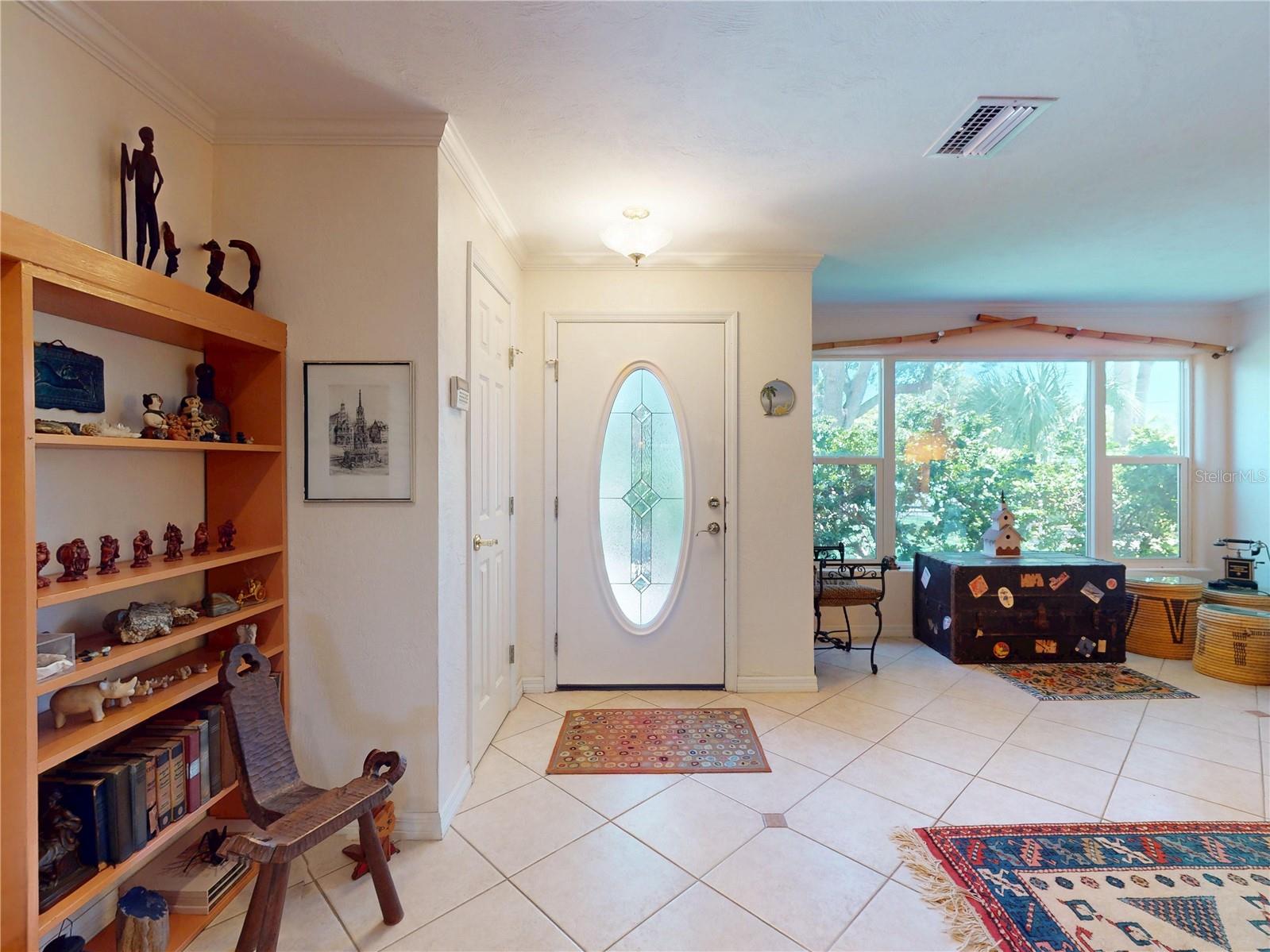 Image 18 of 76 For 33 Cunningham Drive