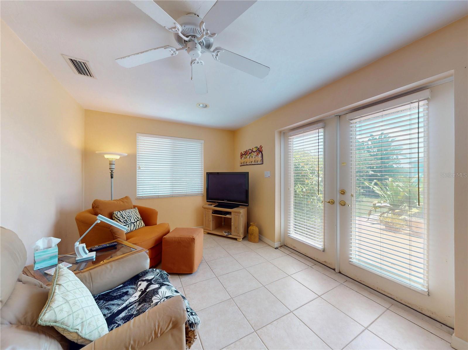 Image 33 of 76 For 33 Cunningham Drive