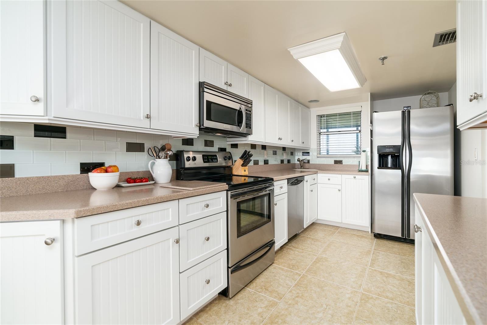 Image 11 of 36 For 1051 Ocean Shore Boulevard 1103