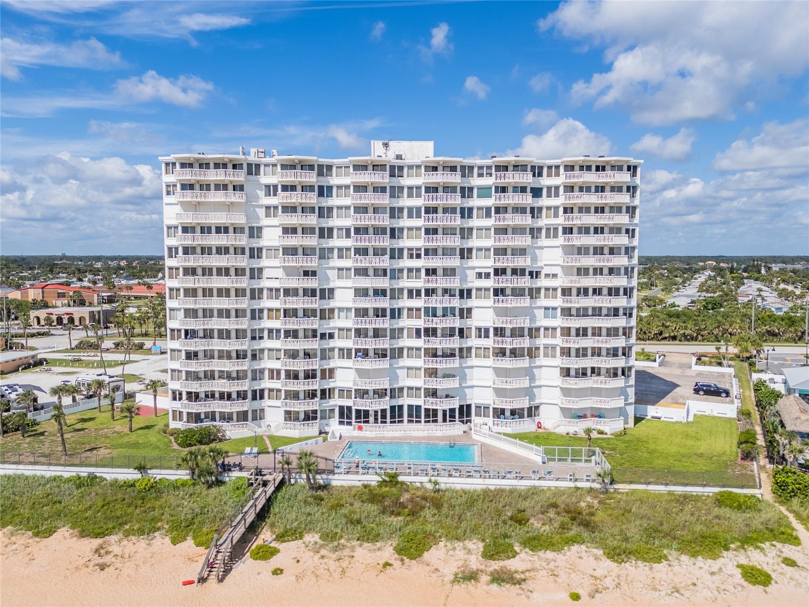Image 3 of 36 For 1051 Ocean Shore Boulevard 1103