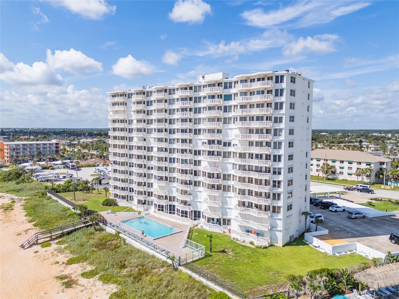 Image 34 of 36 For 1051 Ocean Shore Boulevard 1103
