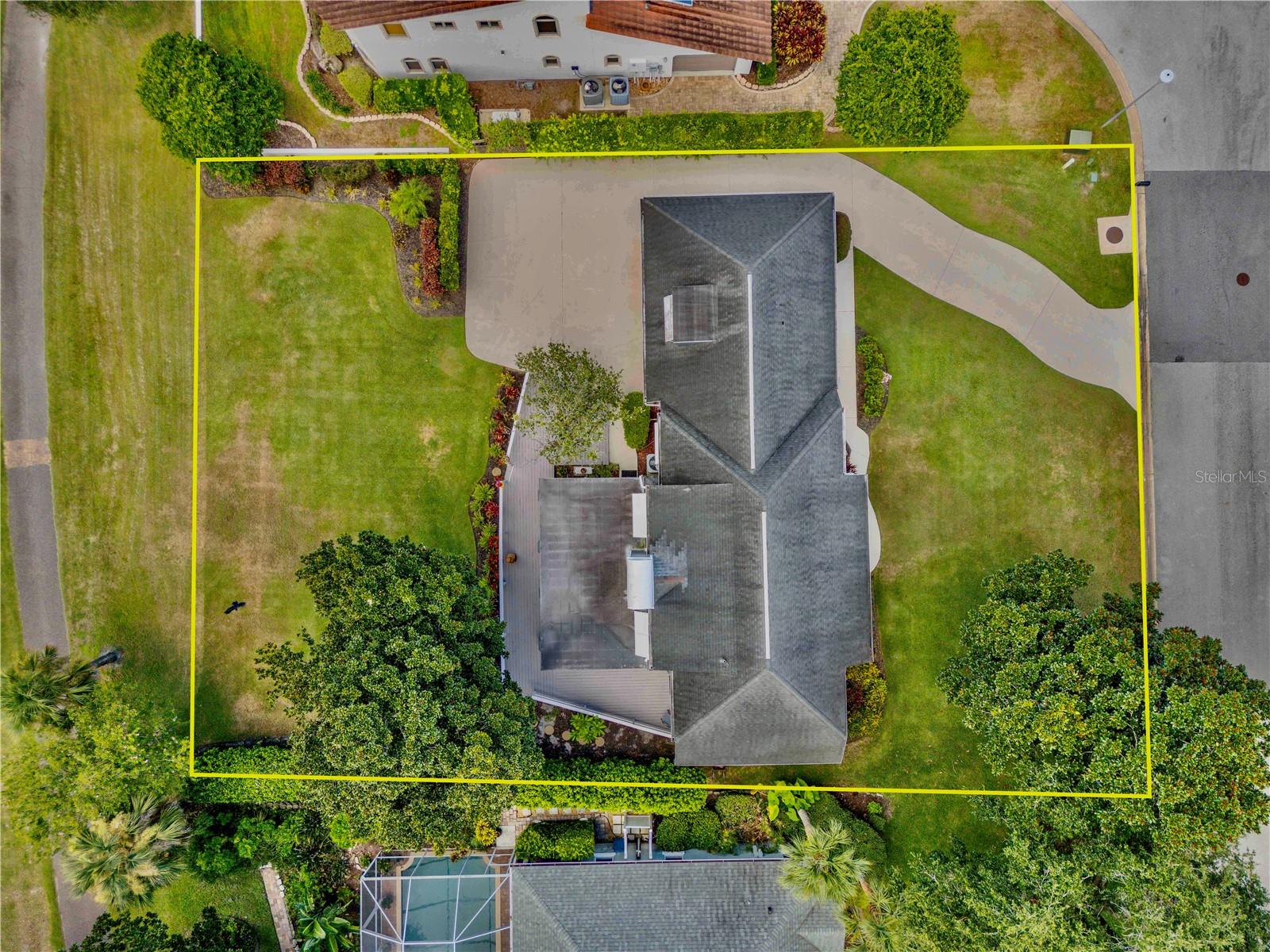 Image 9 of 52 For 1009 Staggerbush Place