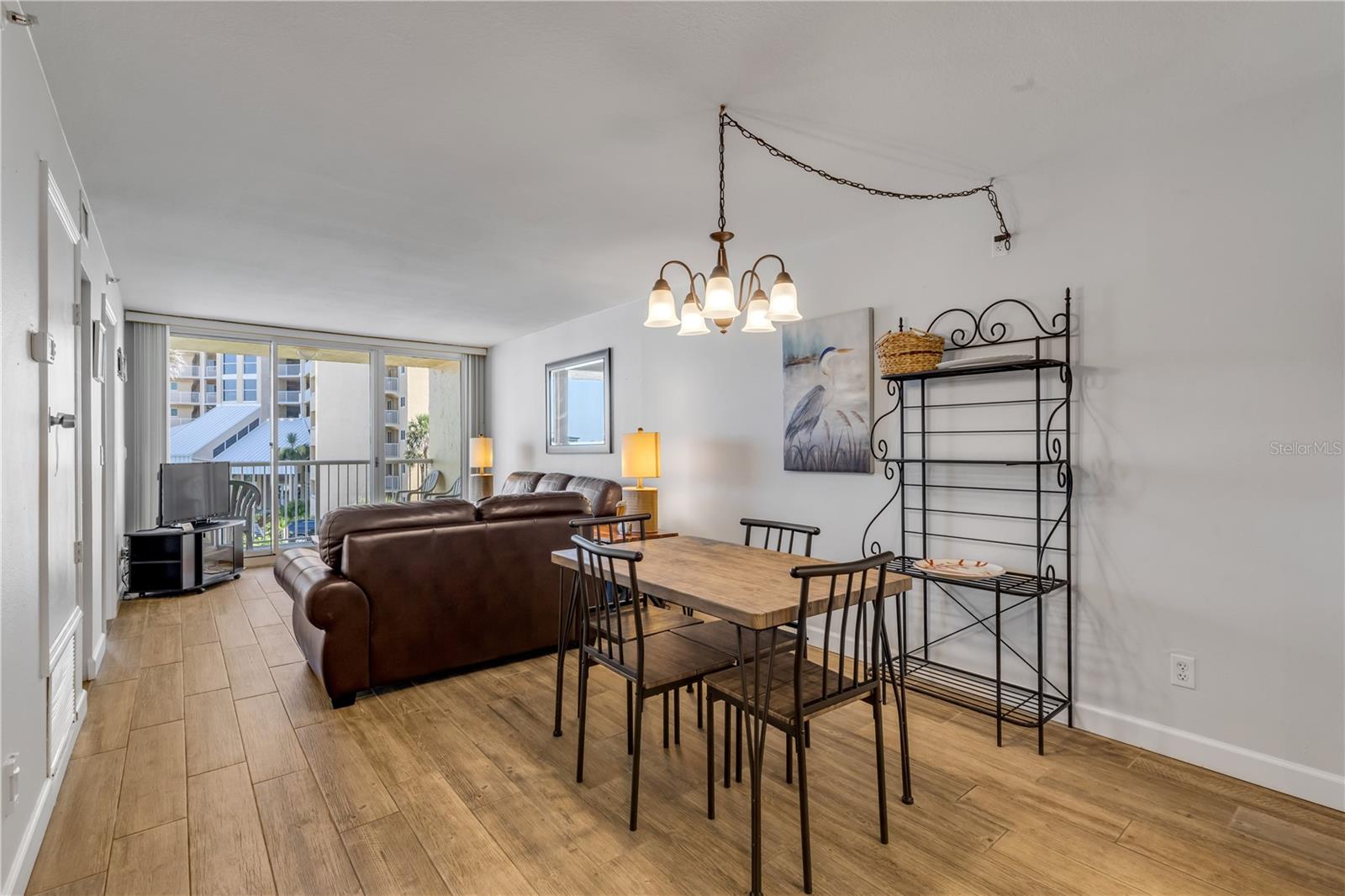 Image 7 of 35 For 425 Atlantic Avenue 304