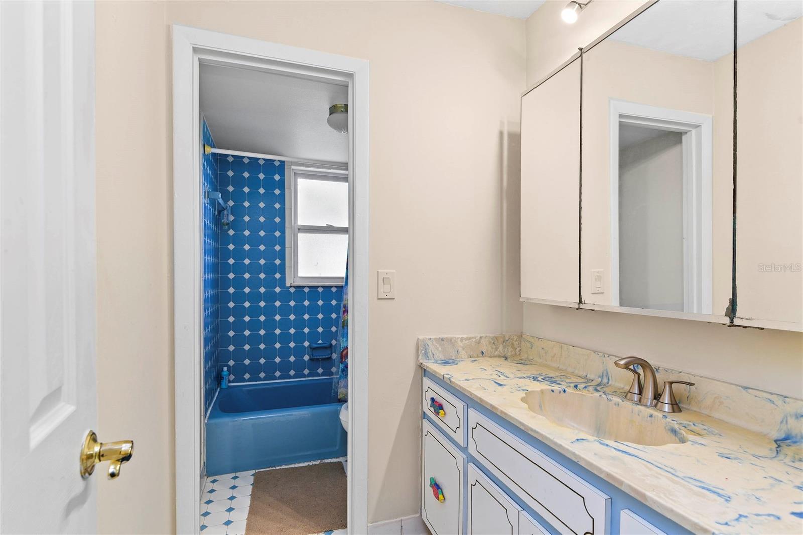 Image 13 of 21 For 1311 Beacon Street