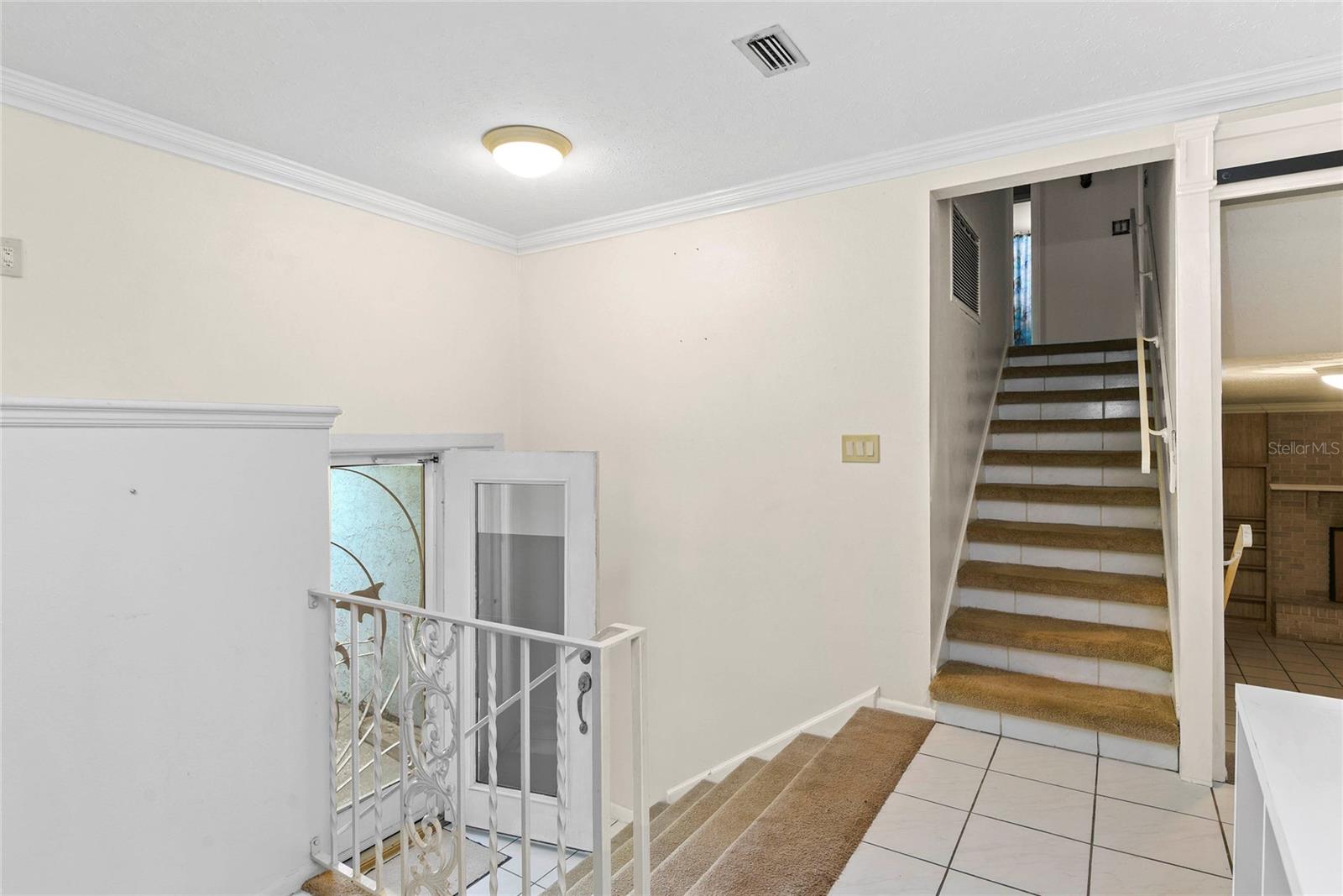 Image 9 of 21 For 1311 Beacon Street