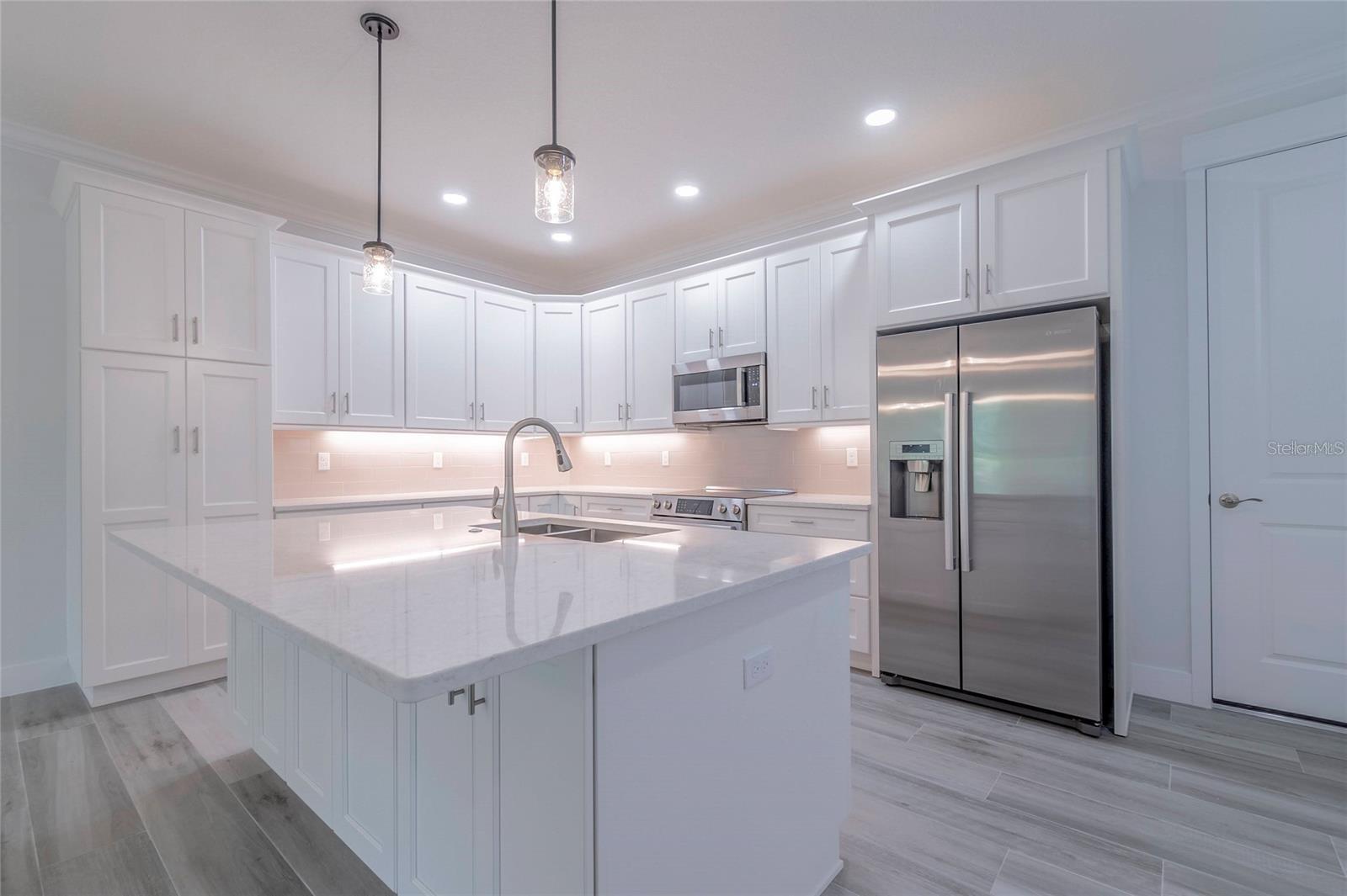 Image 42 of 50 For 2820 Isles Way