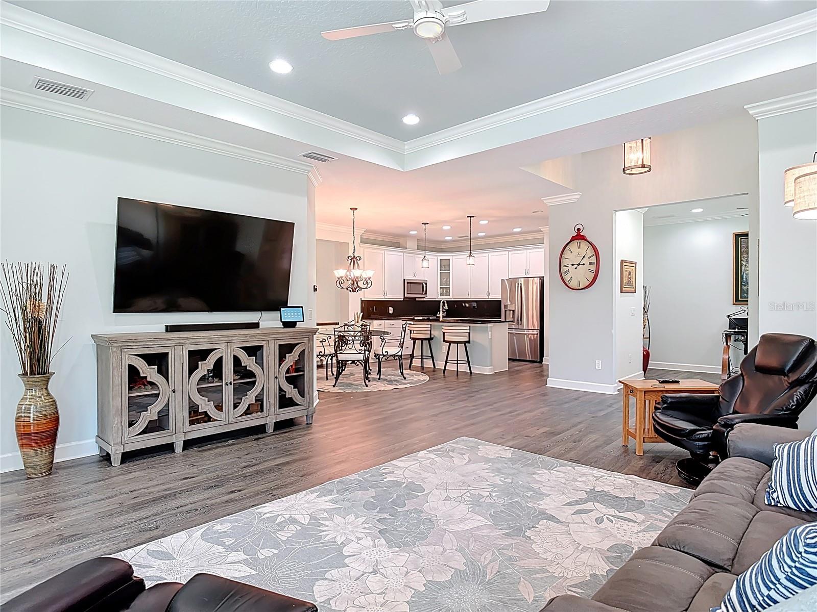 Image 6 of 25 For 1052 Sea Shell Court