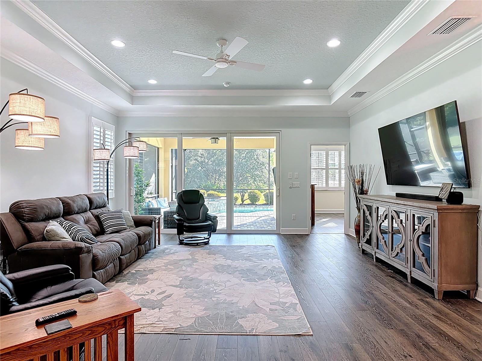 Image 7 of 25 For 1052 Sea Shell Court