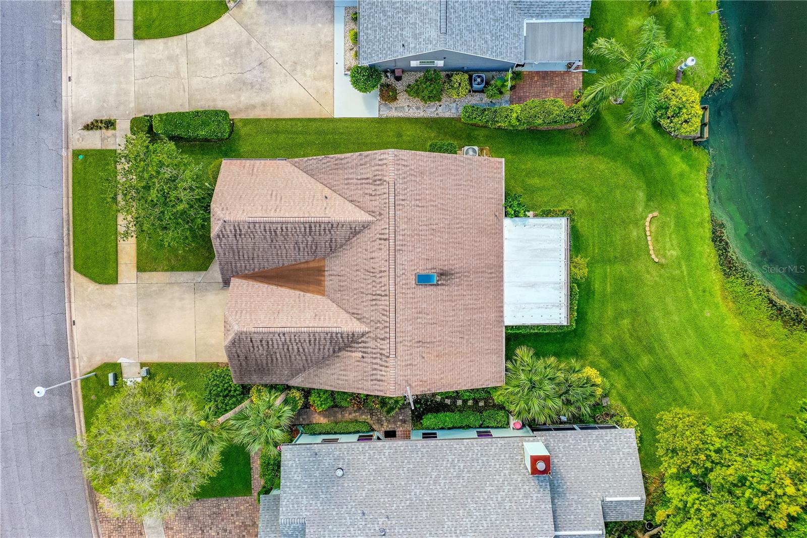 Image 35 of 42 For 767 Pine Shores Circle