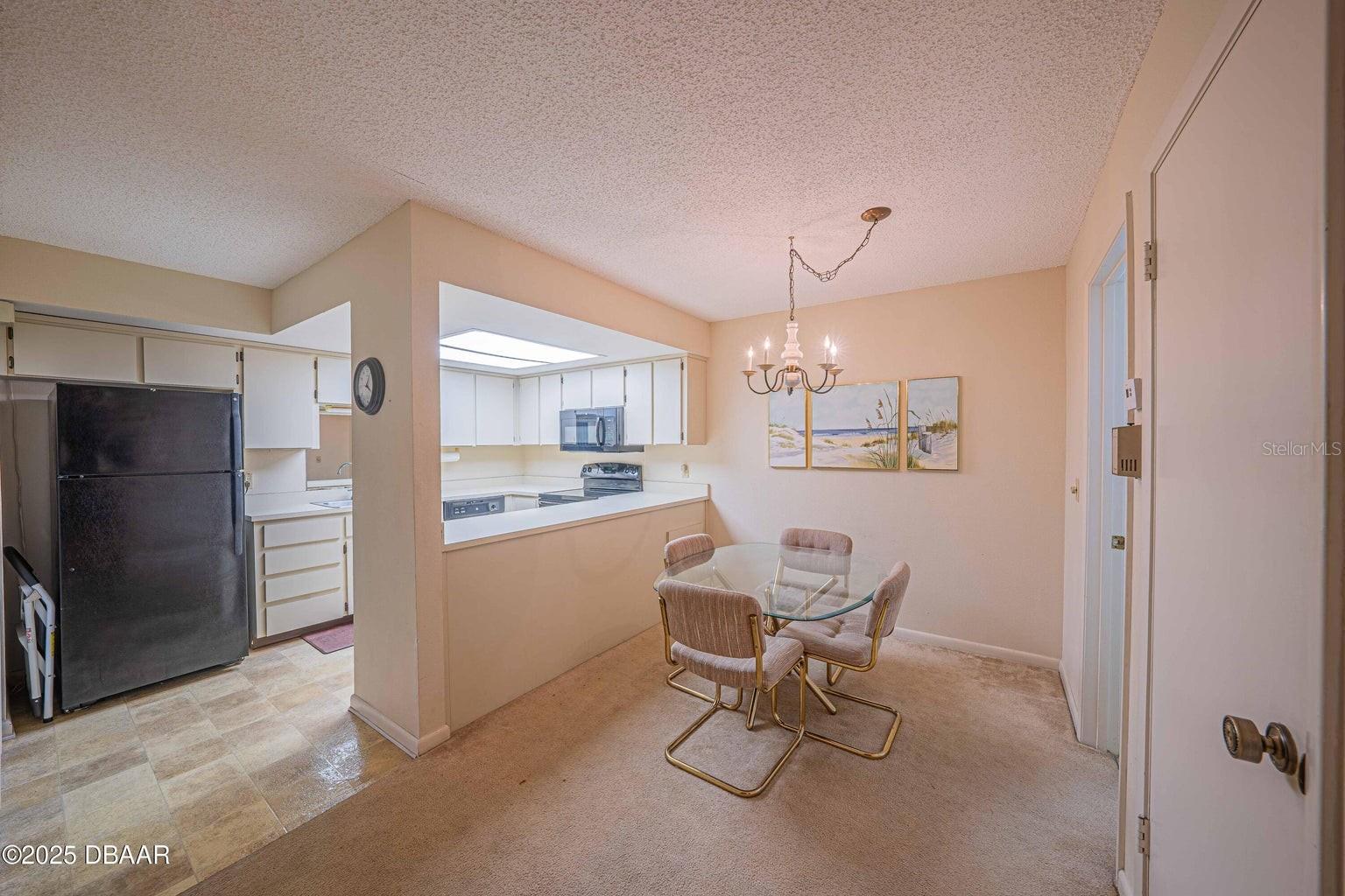 Image 13 of 37 For 4150 Atlantic Avenue 112c