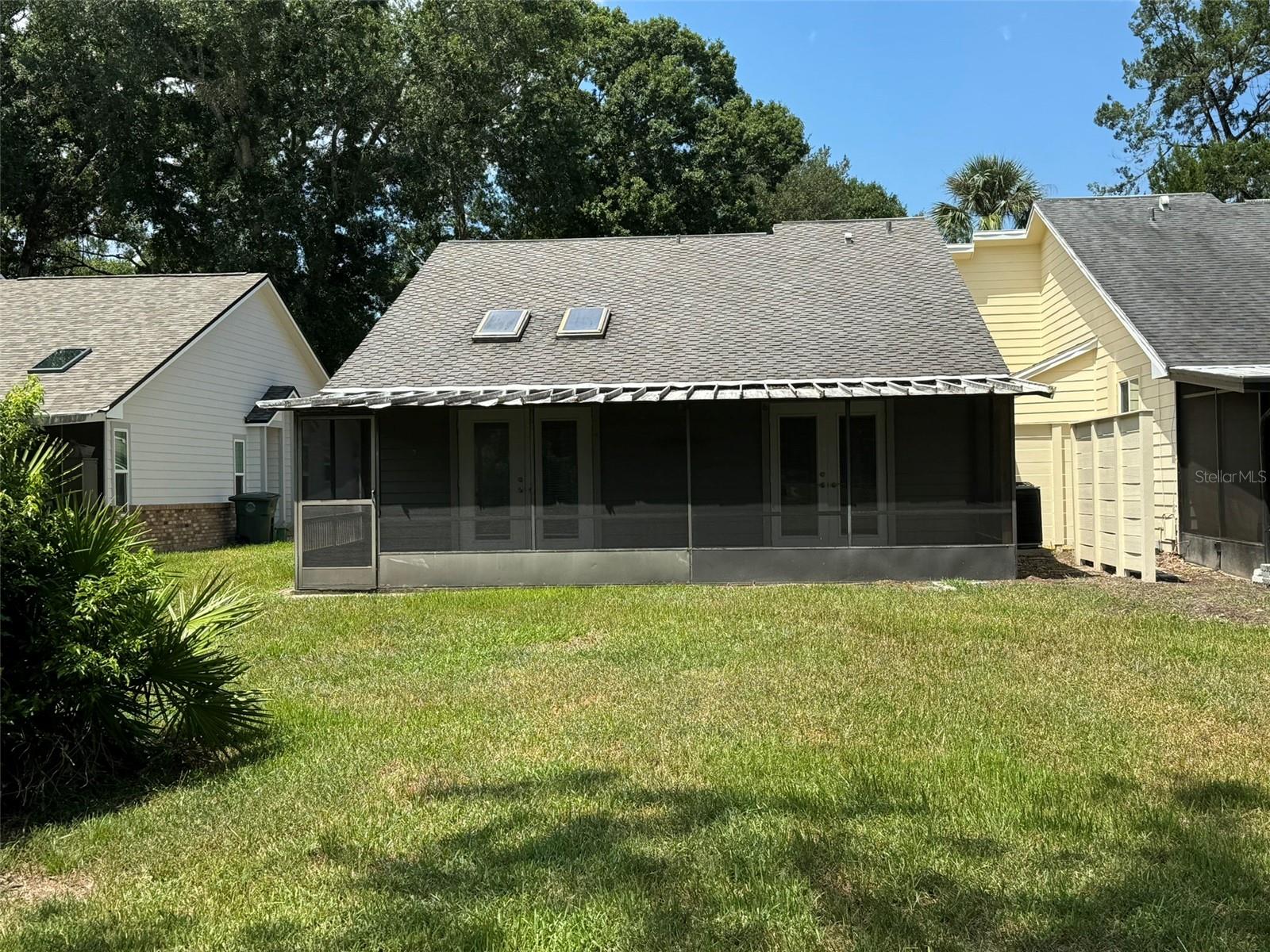 Image 16 of 18 For 240 Bob White Court 2400