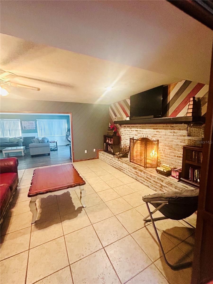 Image 11 of 32 For 472 Wildwood Drive