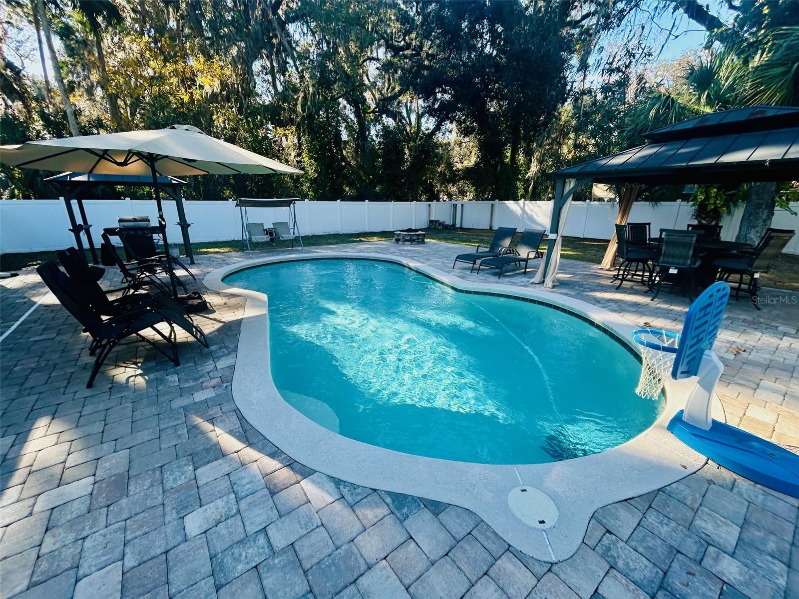 Image 6 of 32 For 472 Wildwood Drive