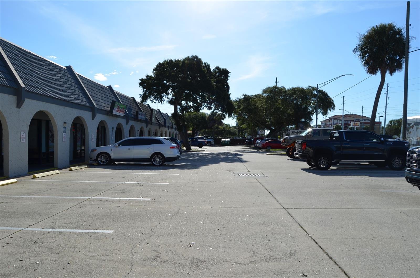 Image 6 of 37 For 620 3rd Avenue