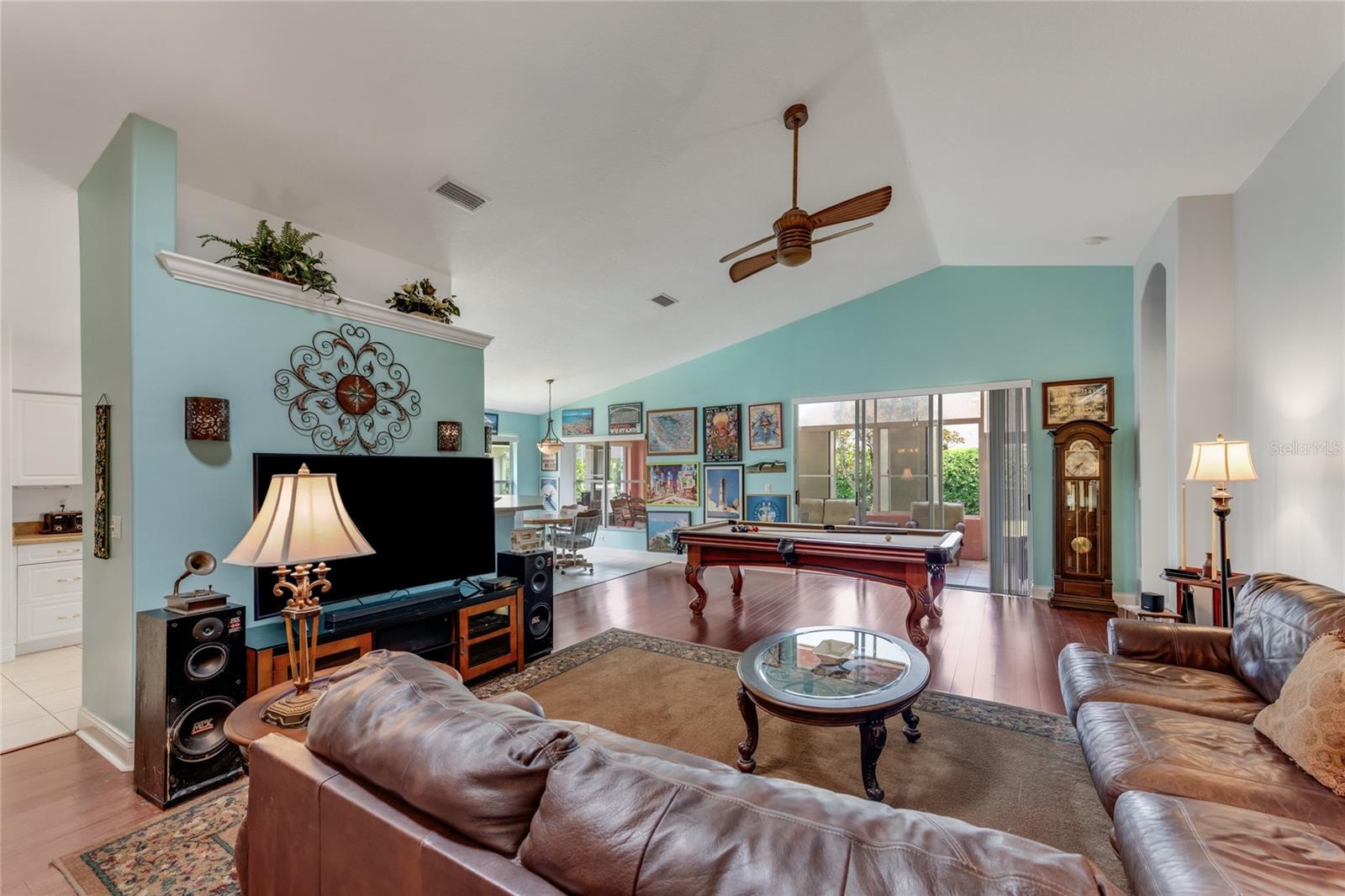 Image 14 of 62 For 5411 Canna Court