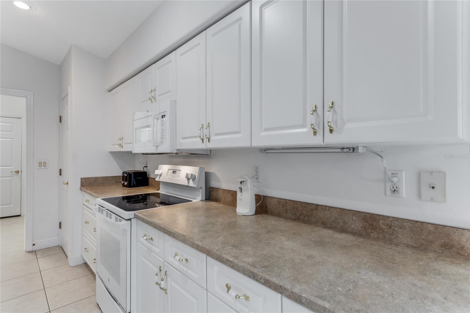 Image 20 of 62 For 5411 Canna Court