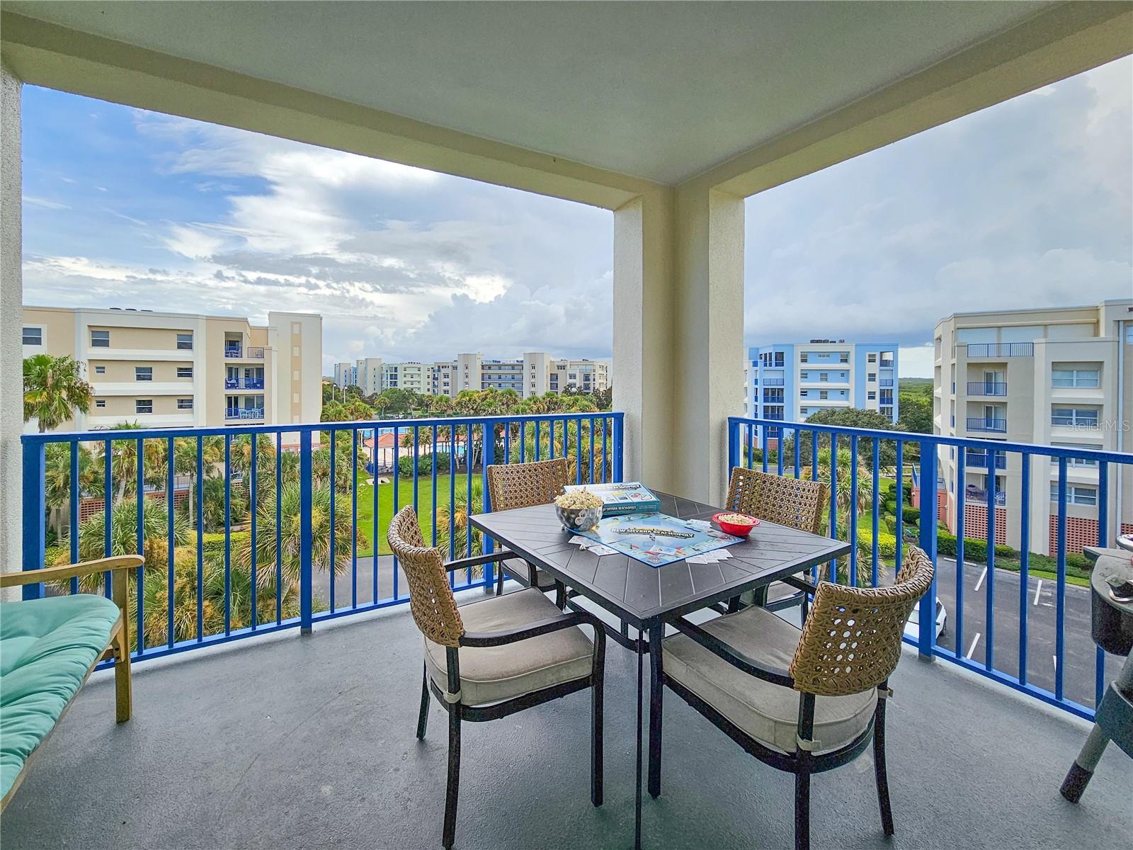 Image 21 of 67 For 5300 Atlantic Avenue 2-507