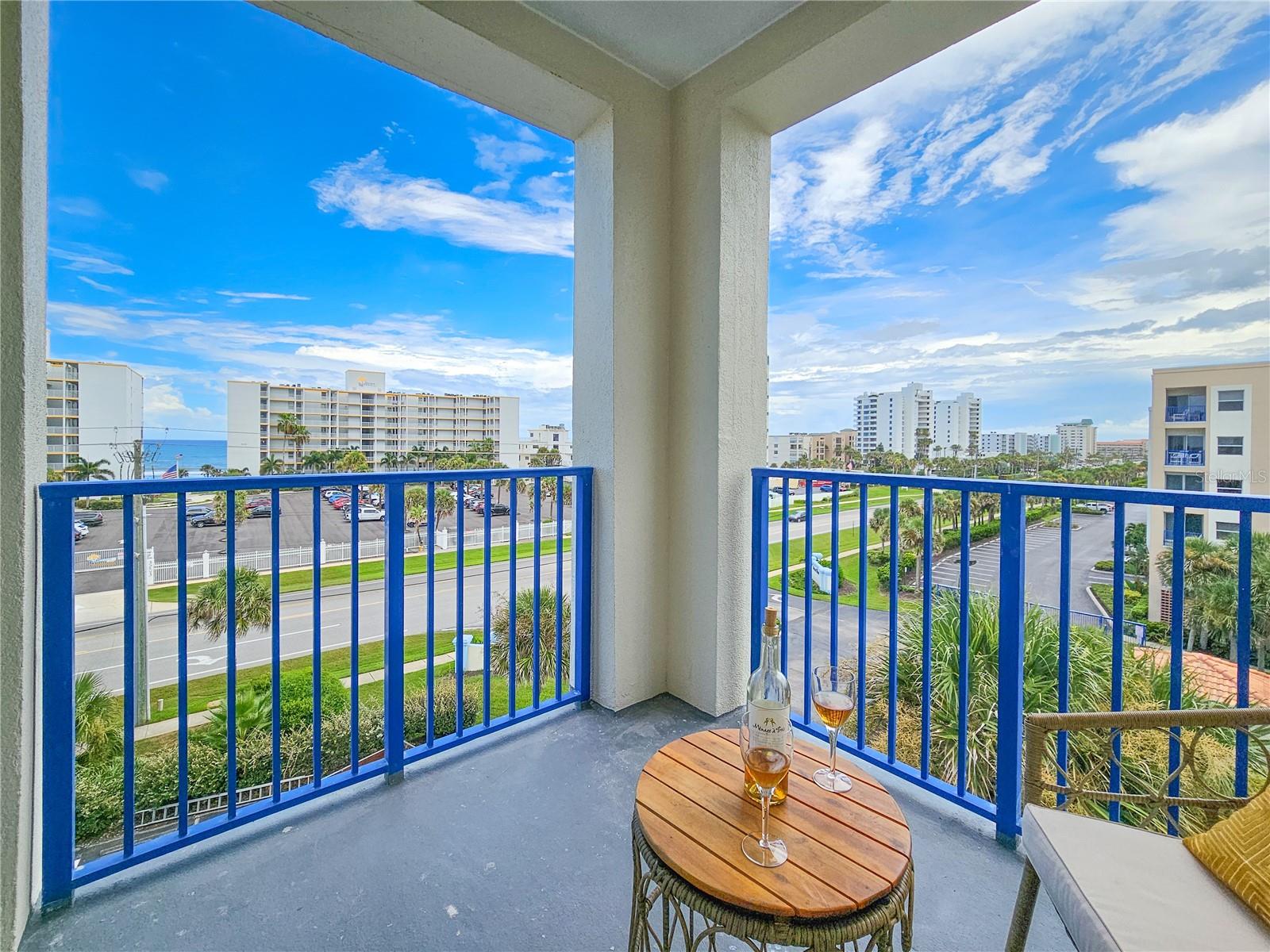 Image 34 of 67 For 5300 Atlantic Avenue 2-507