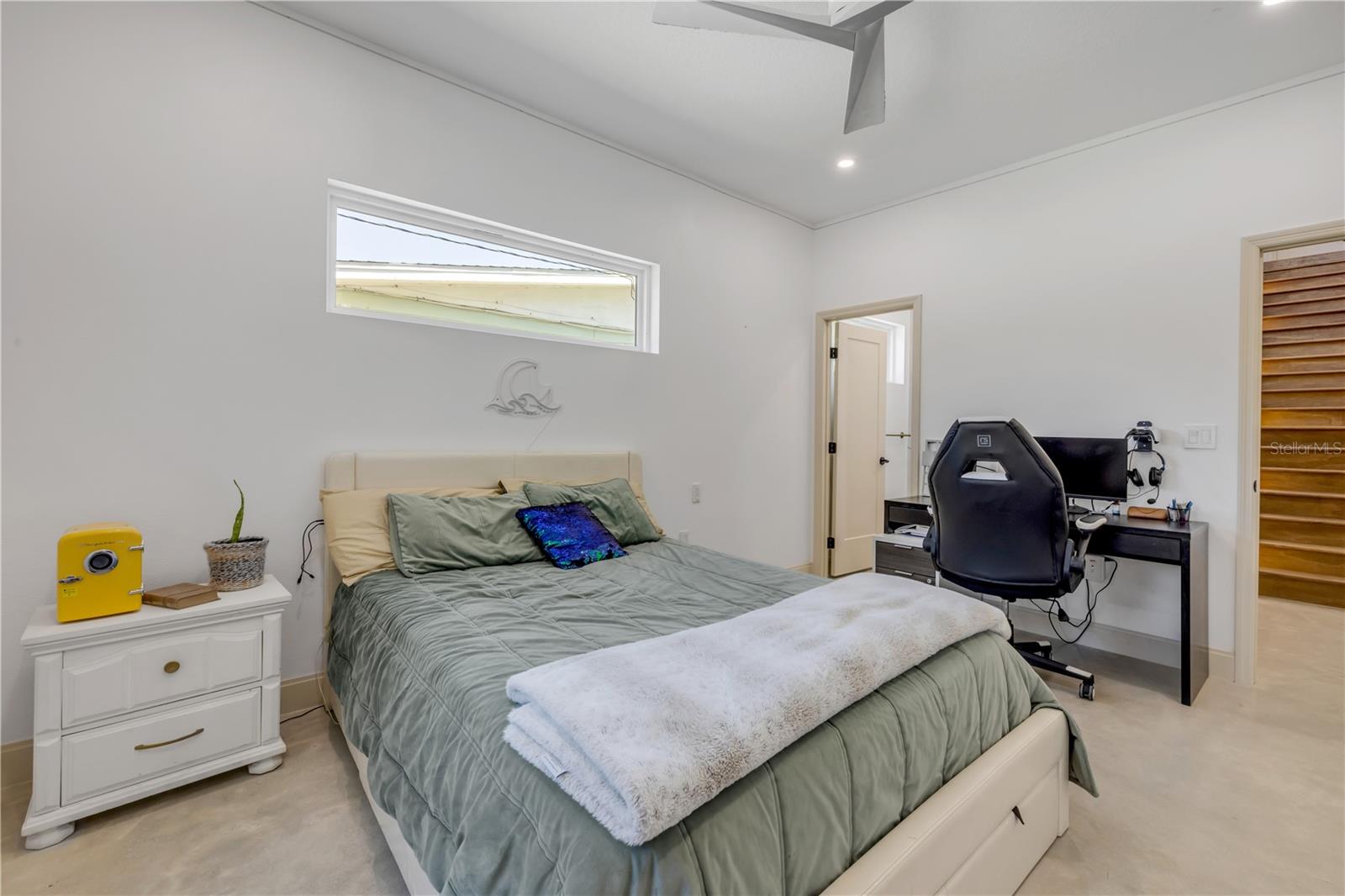 Image 46 of 100 For 3211 Saxon Drive