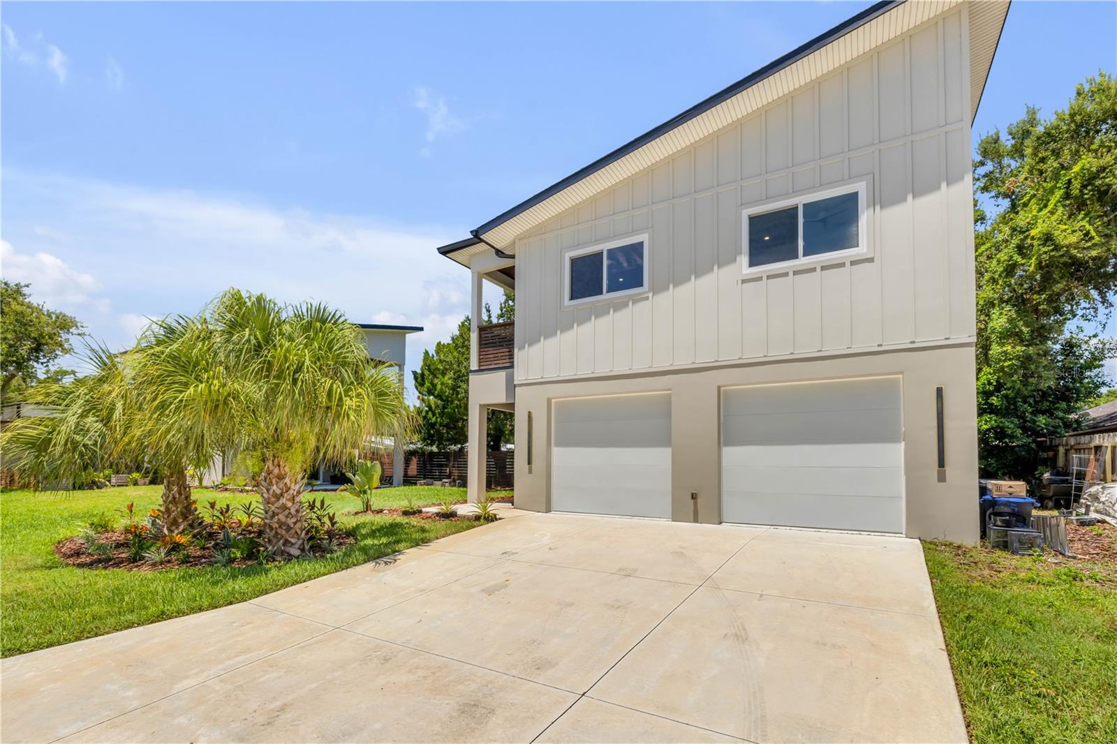 Image 61 of 100 For 3211 Saxon Drive