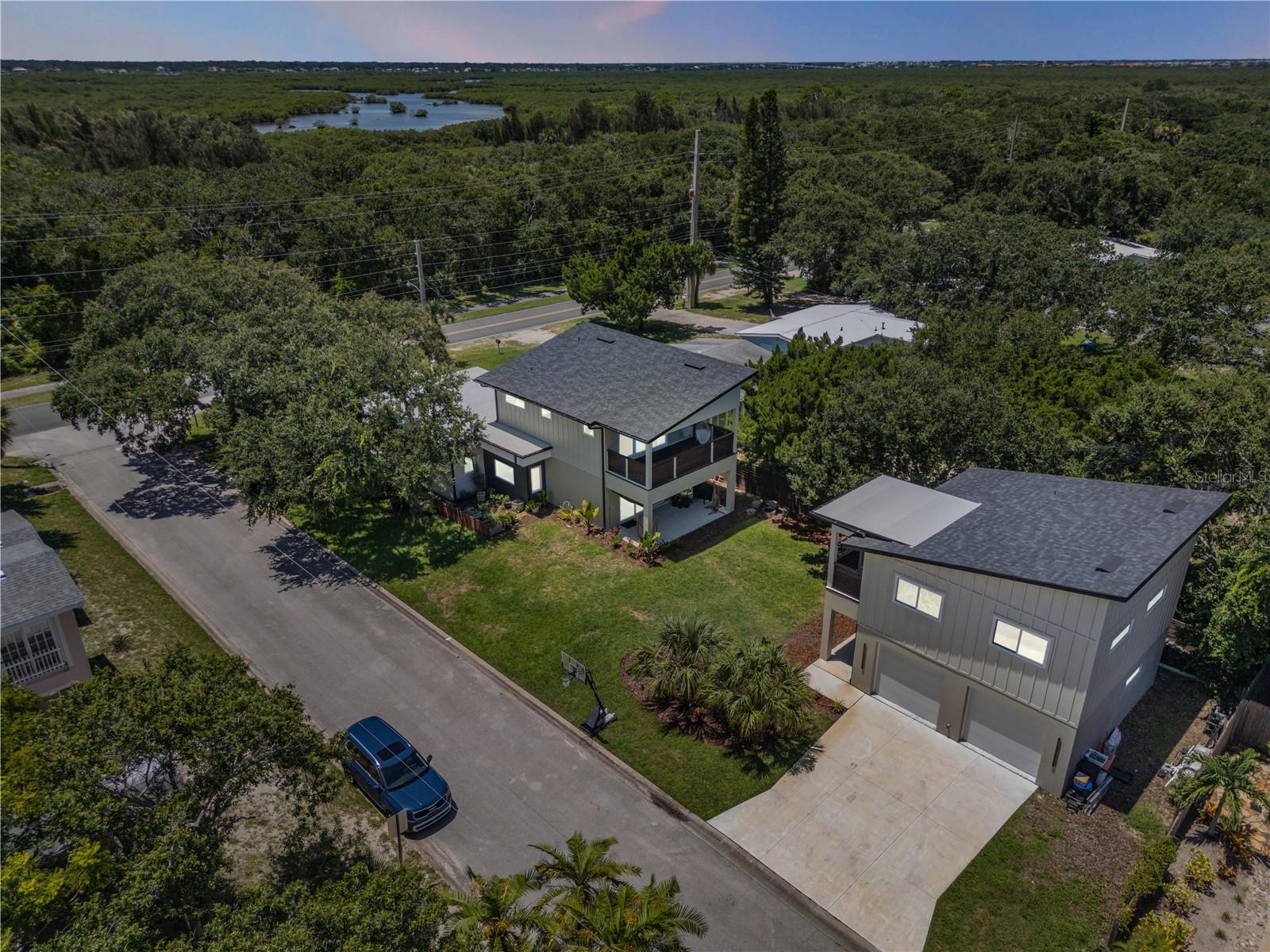Image 65 of 100 For 3211 Saxon Drive