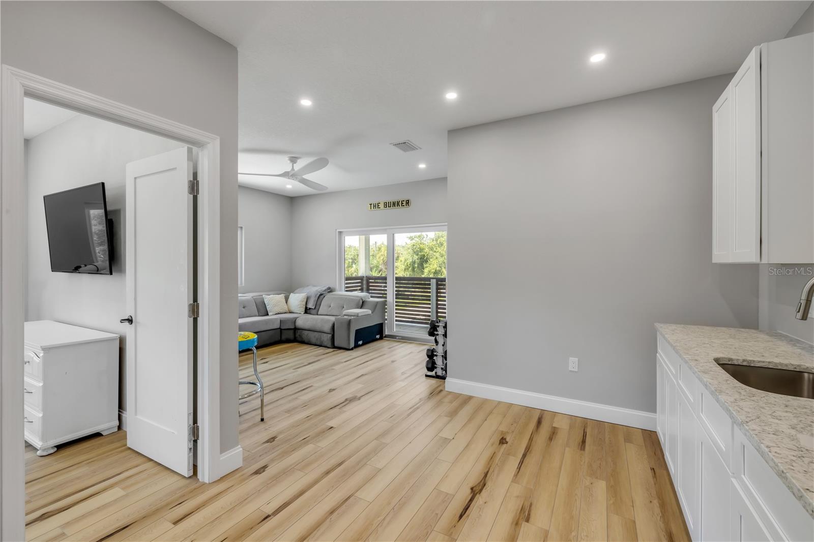 Image 81 of 100 For 3211 Saxon Drive