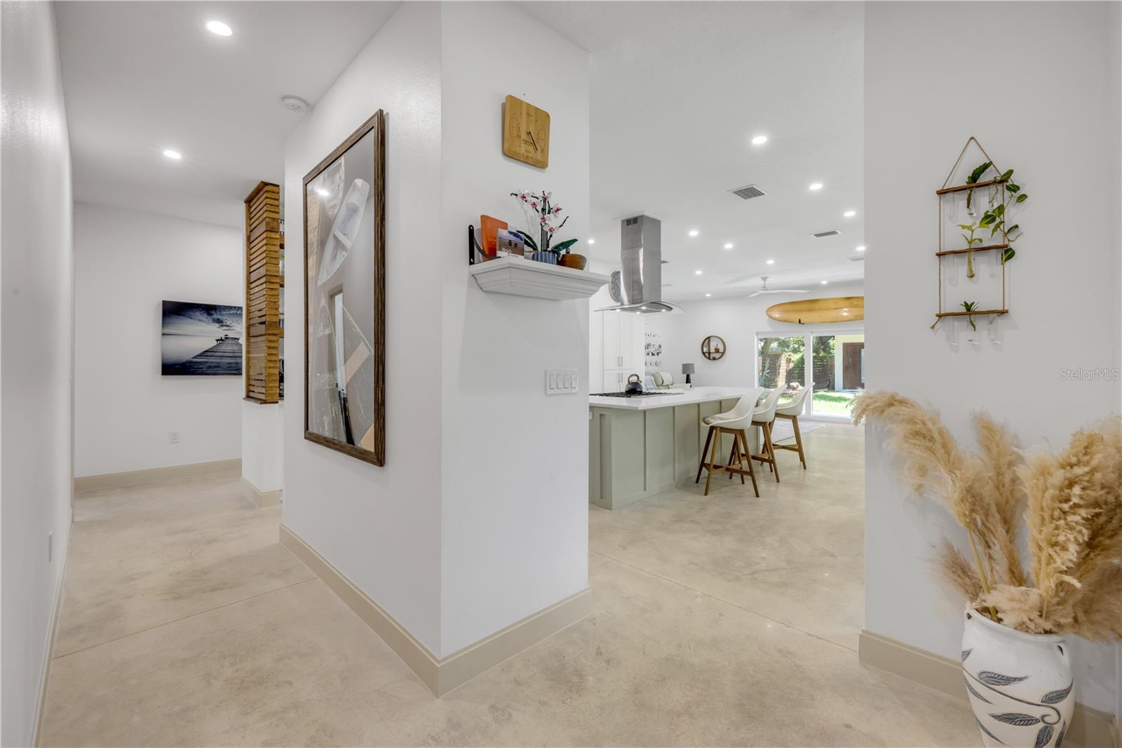 Image 9 of 100 For 3211 Saxon Drive