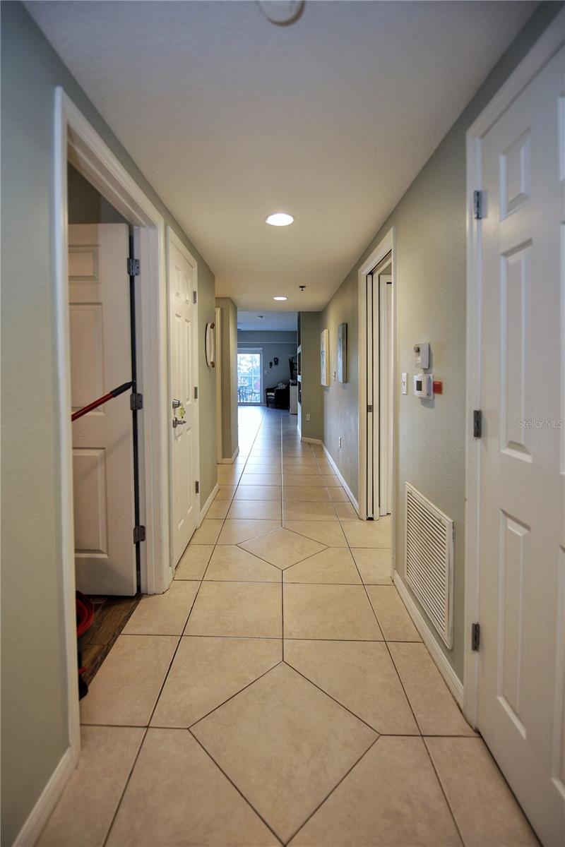 Image 12 of 38 For 5300 Atlantic Avenue 7-403