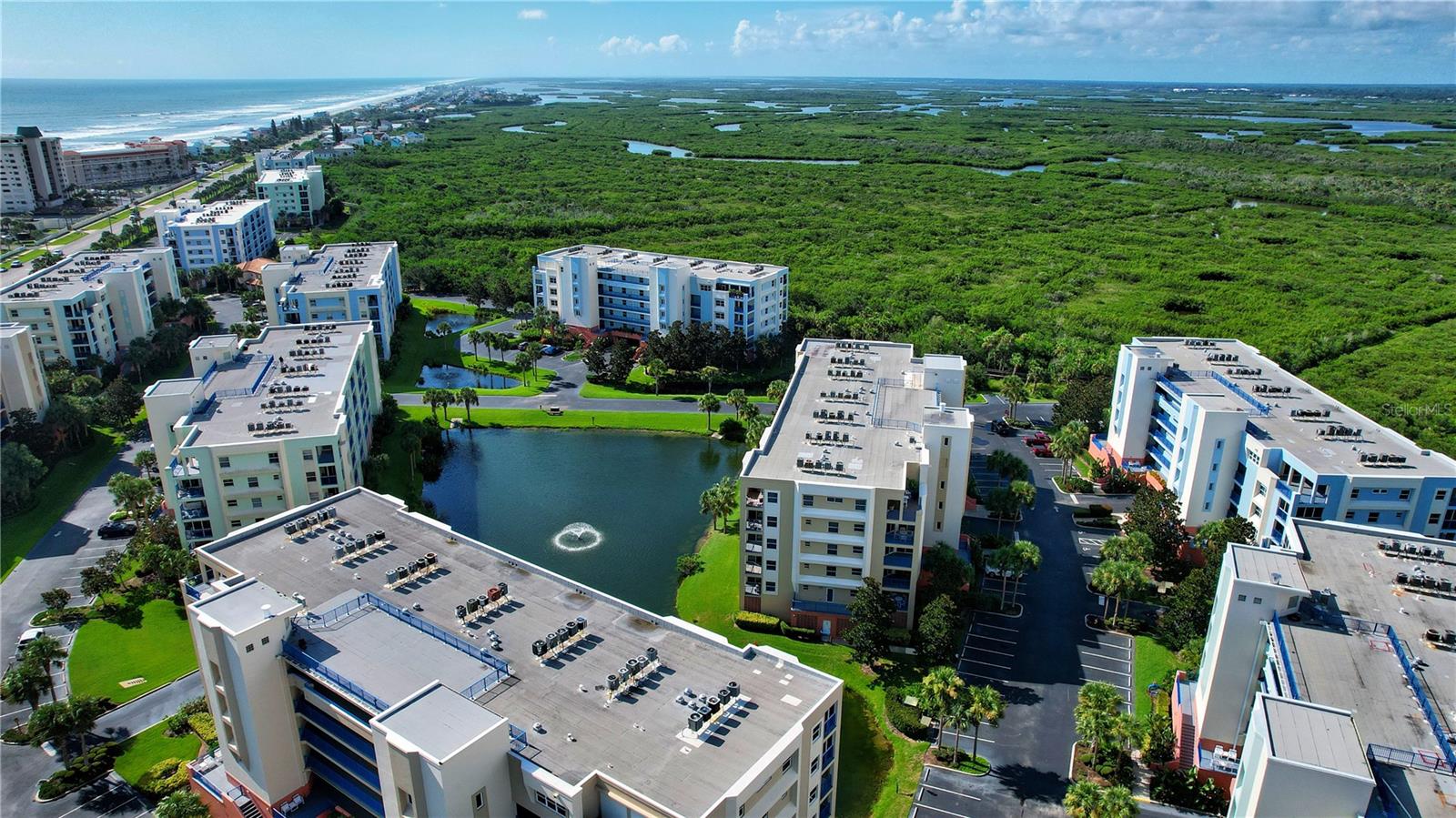 Image 32 of 38 For 5300 Atlantic Avenue 7-403