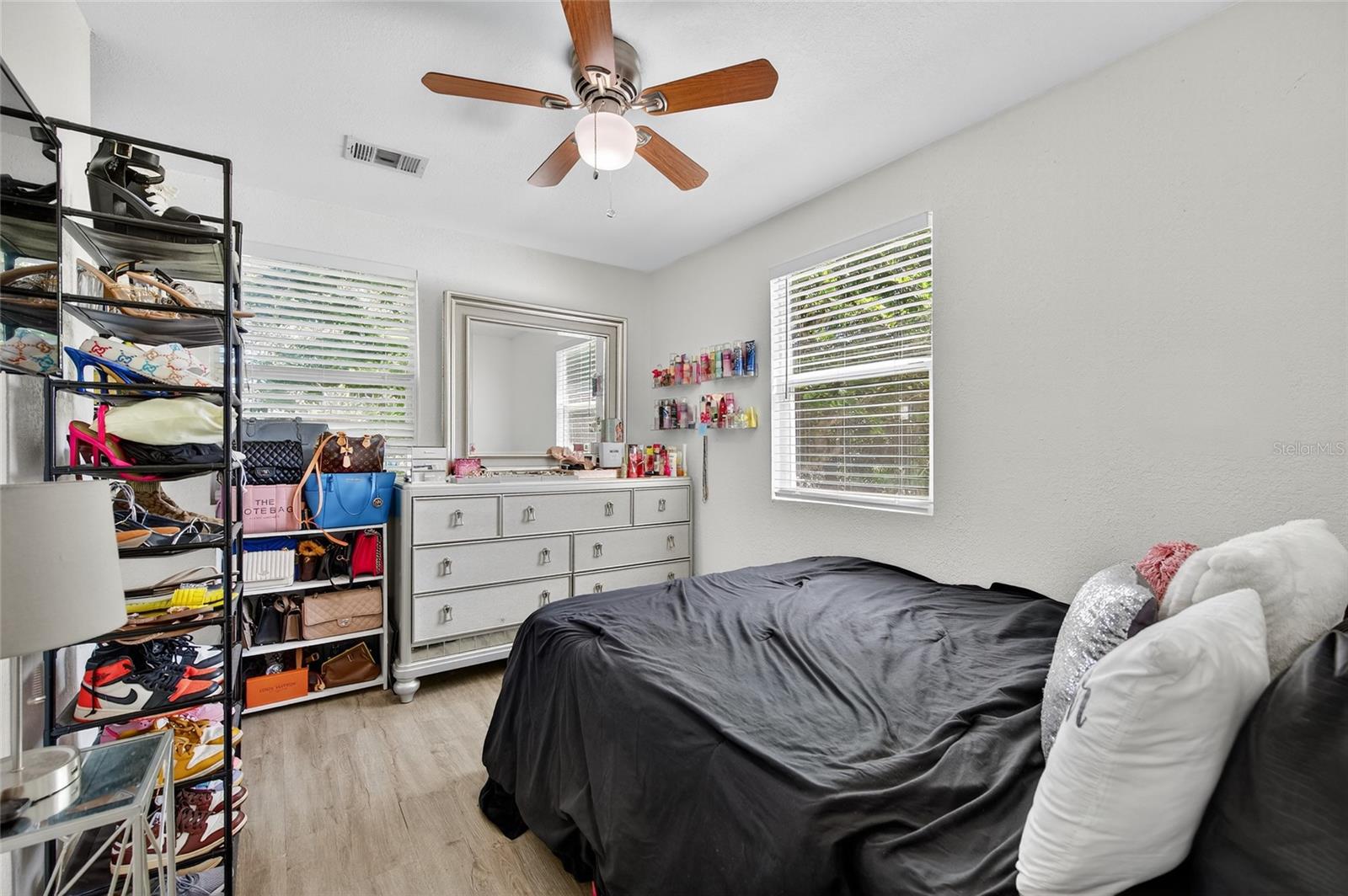Image 11 of 22 For 1318 San Jose Boulevard