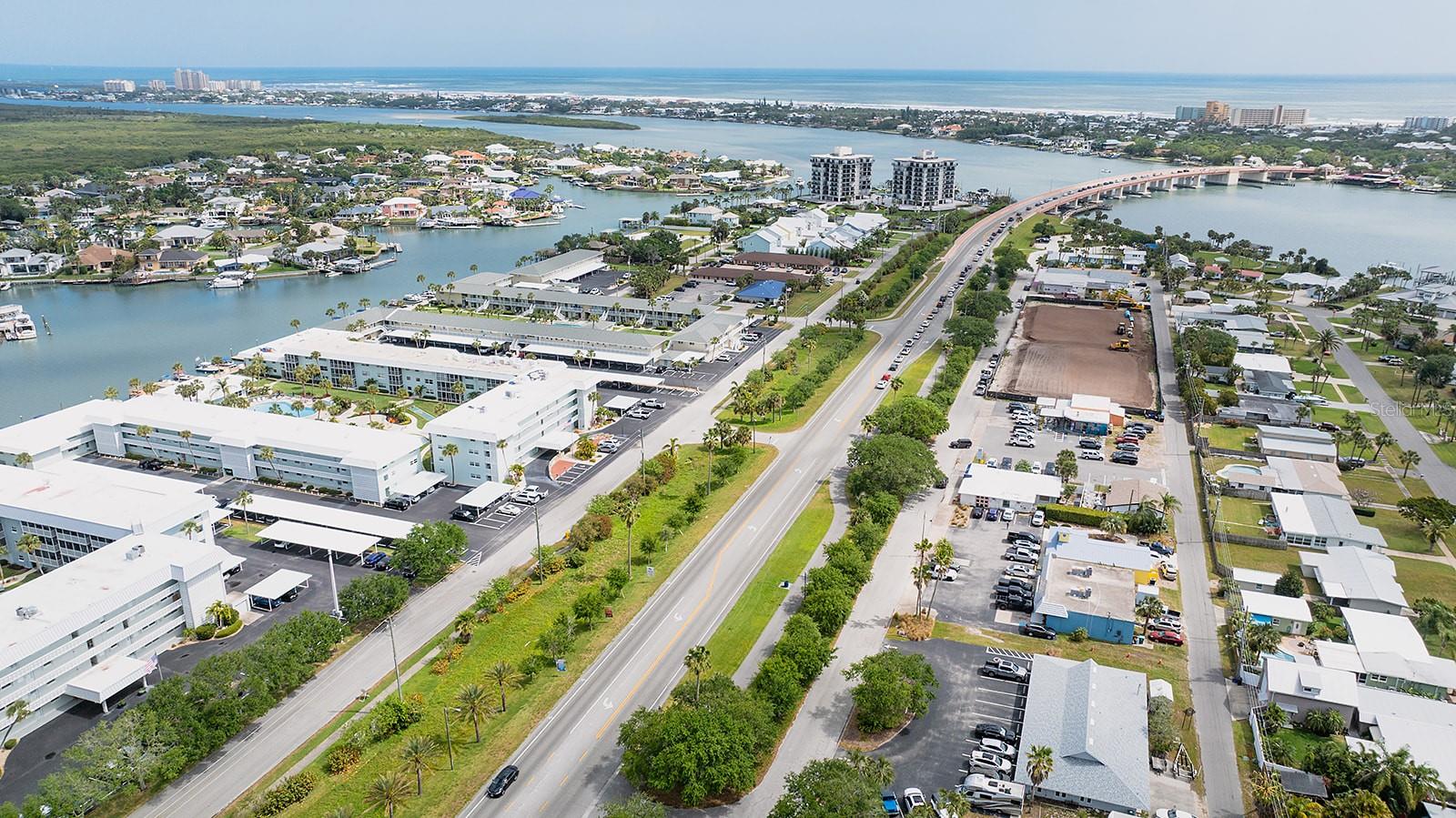 Image 3 of 39 For 325 Causeway  C204