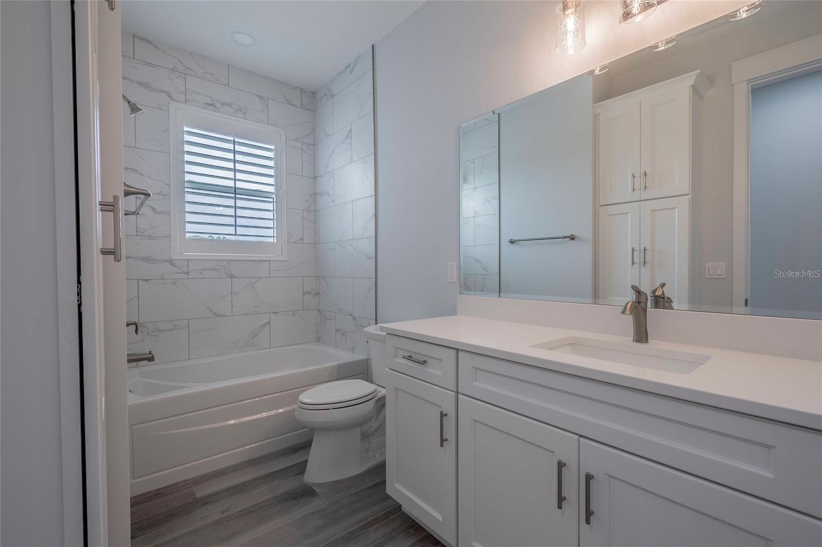 Image 13 of 53 For 2820 Isles Way