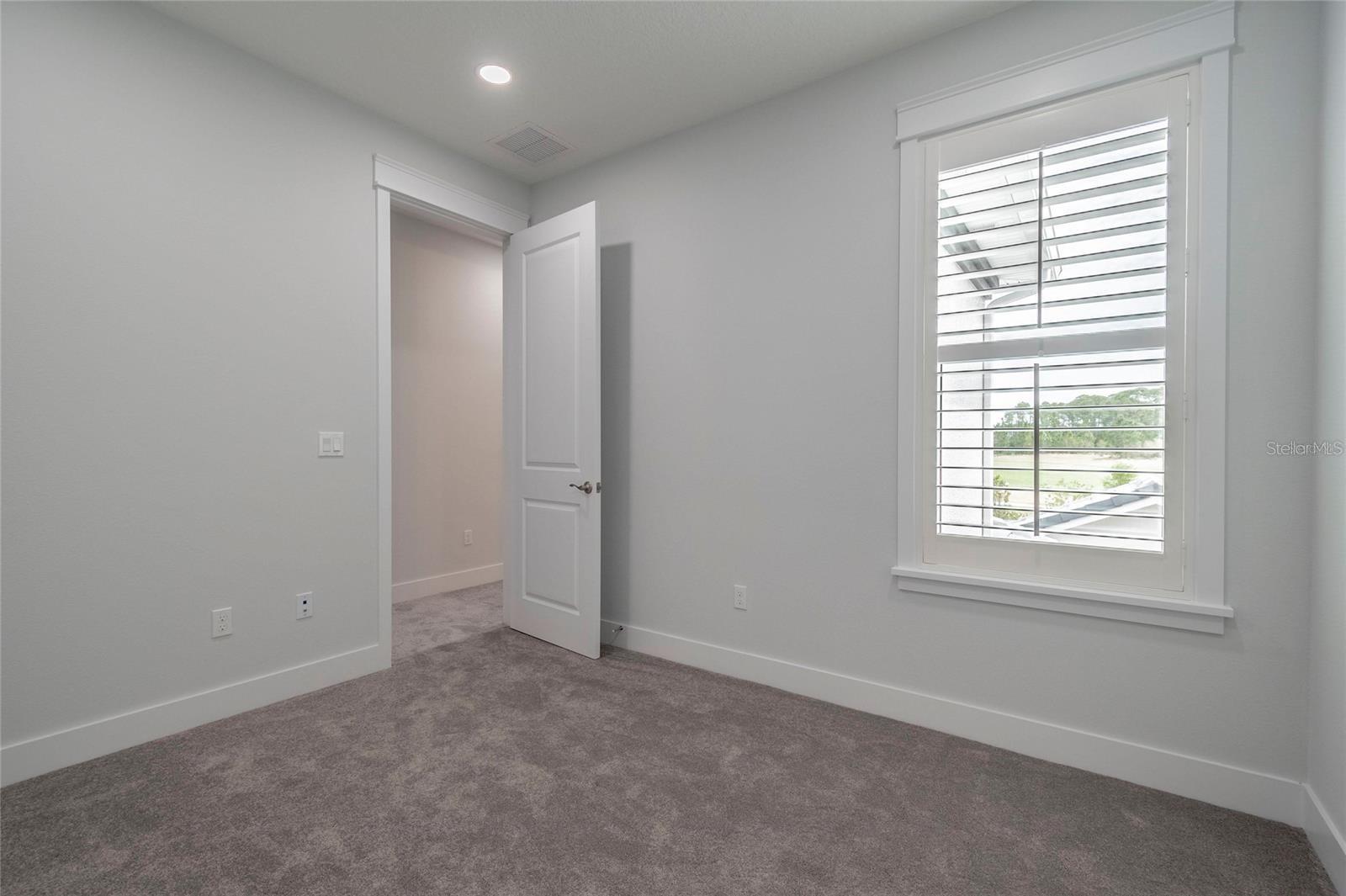 Image 14 of 53 For 2820 Isles Way