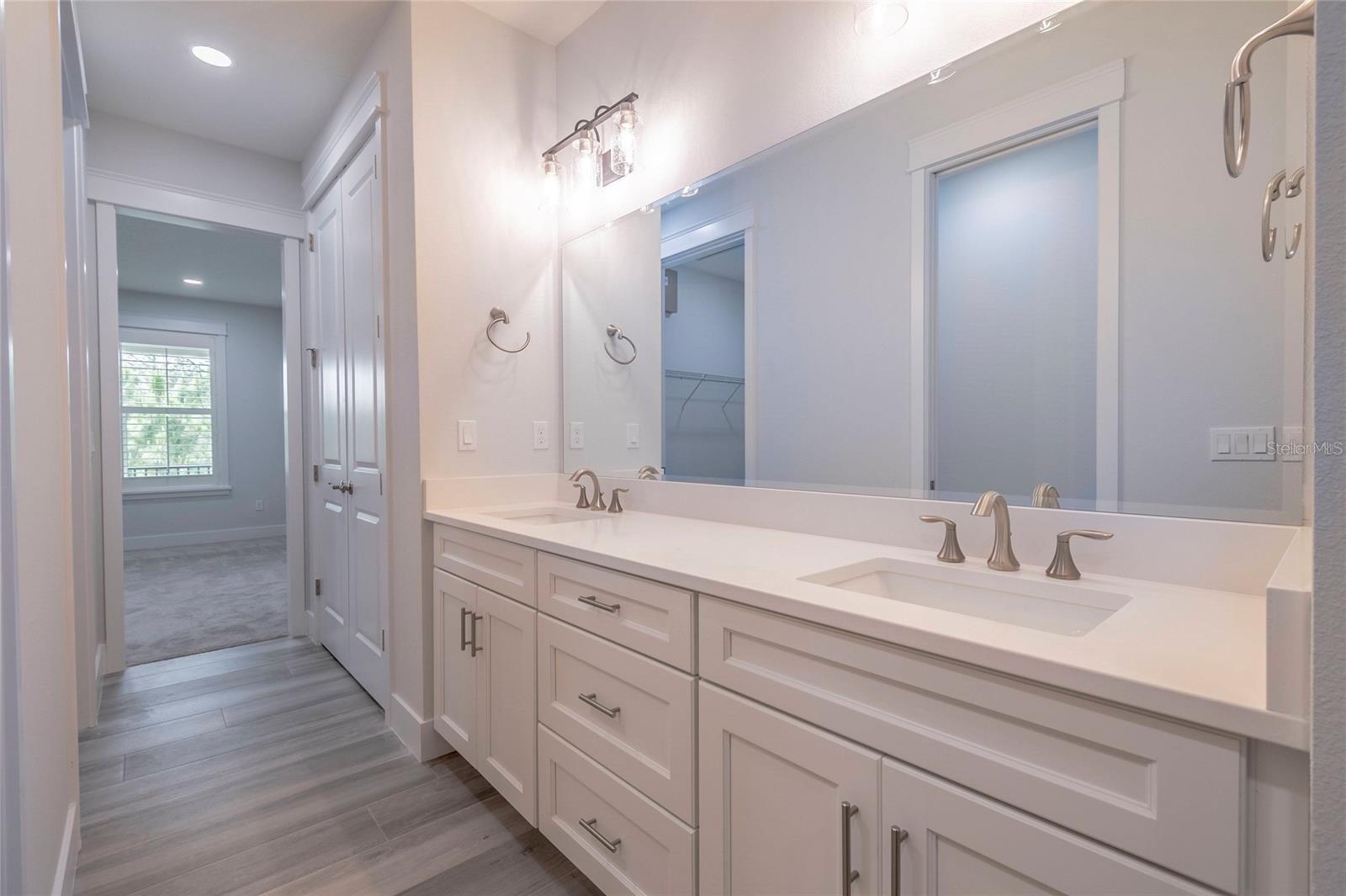 Image 17 of 53 For 2820 Isles Way