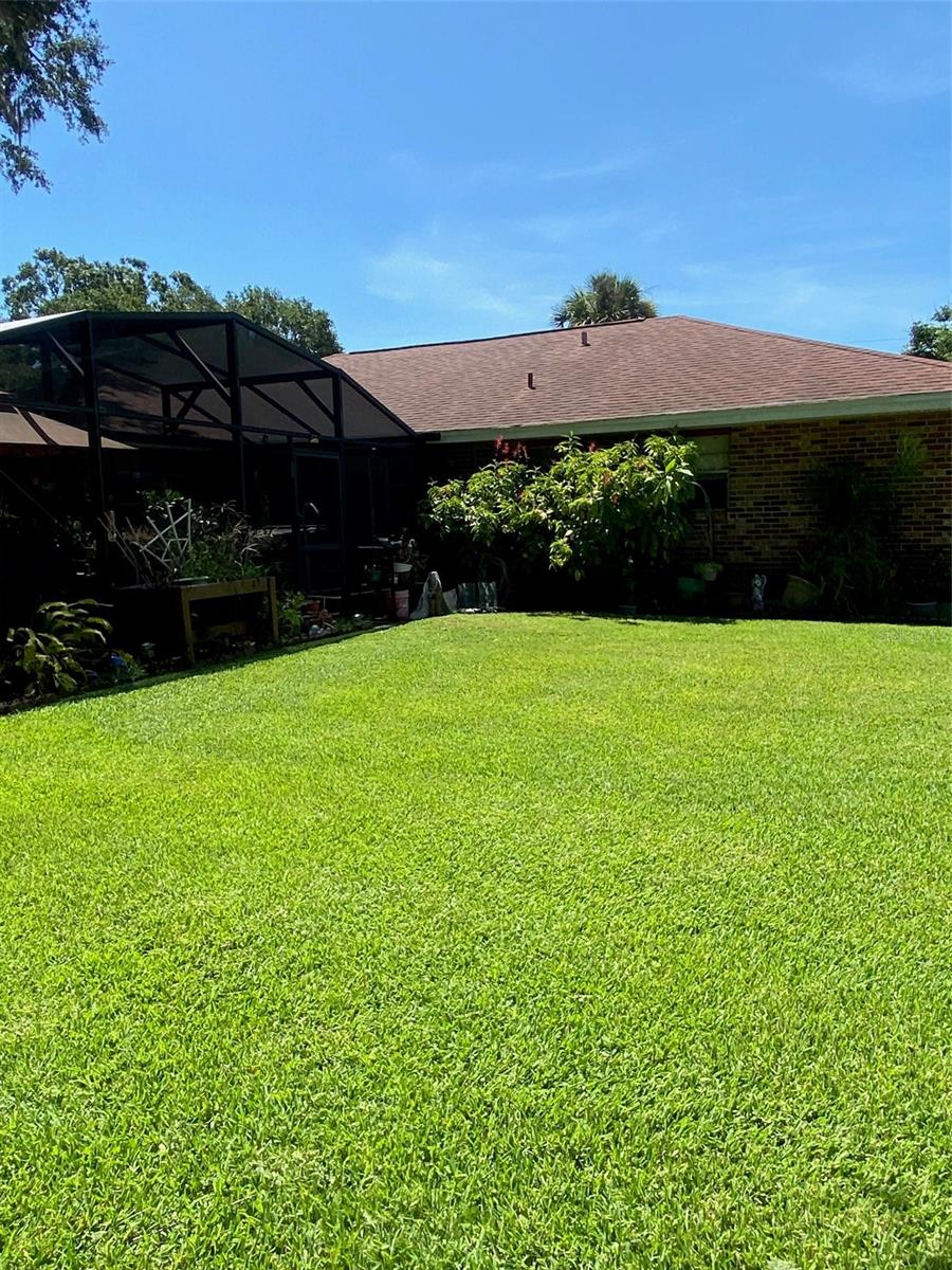Image 6 of 44 For 725 Green Road