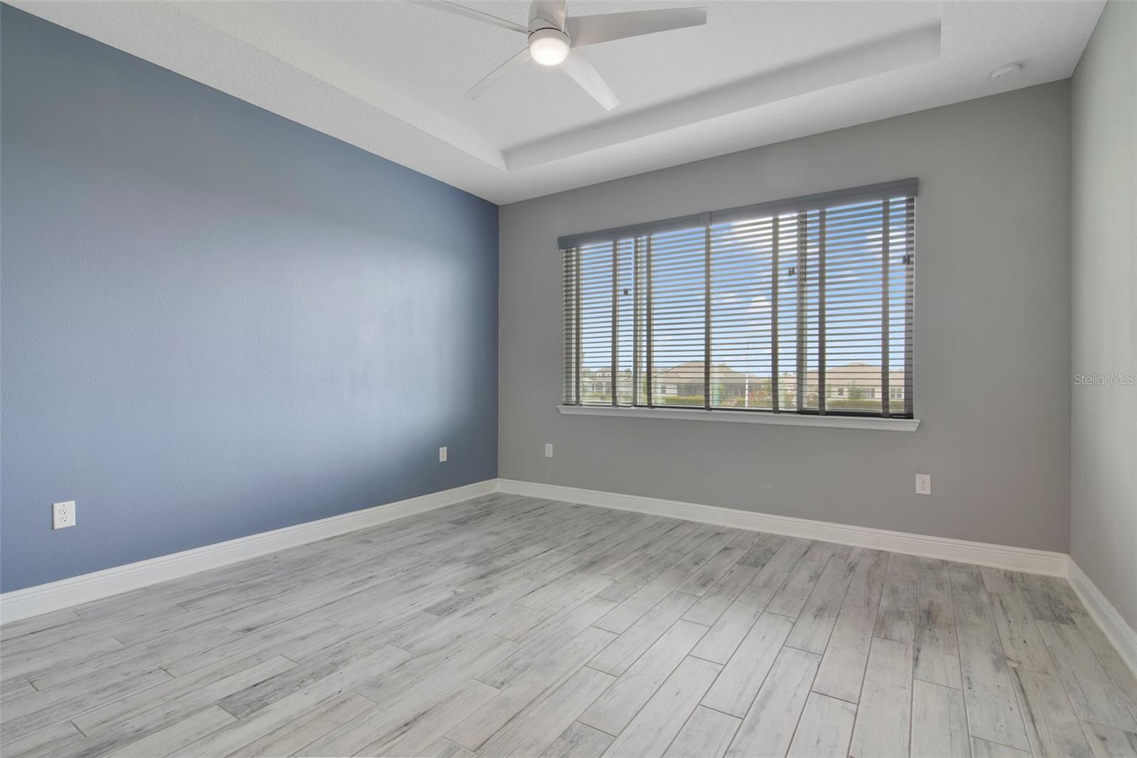 Image 9 of 26 For 8107 92nd Circle