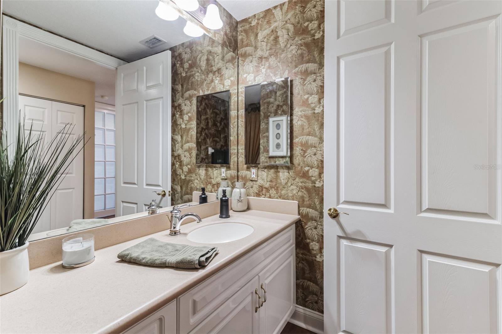 Image 14 of 65 For 4672 Riverwalk Village Court 8203