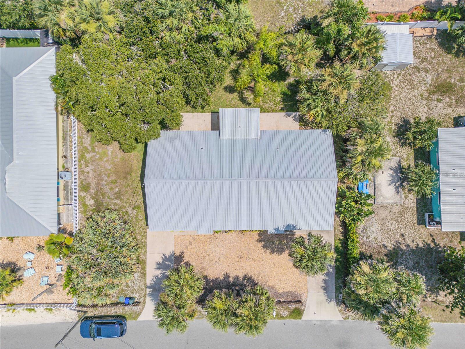 Image 9 of 56 For 712-714 Oakwood Avenue