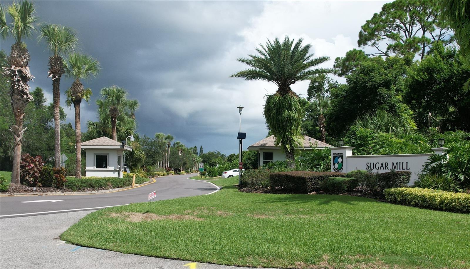 Image 52 of 63 For 114 Sand Pine Place