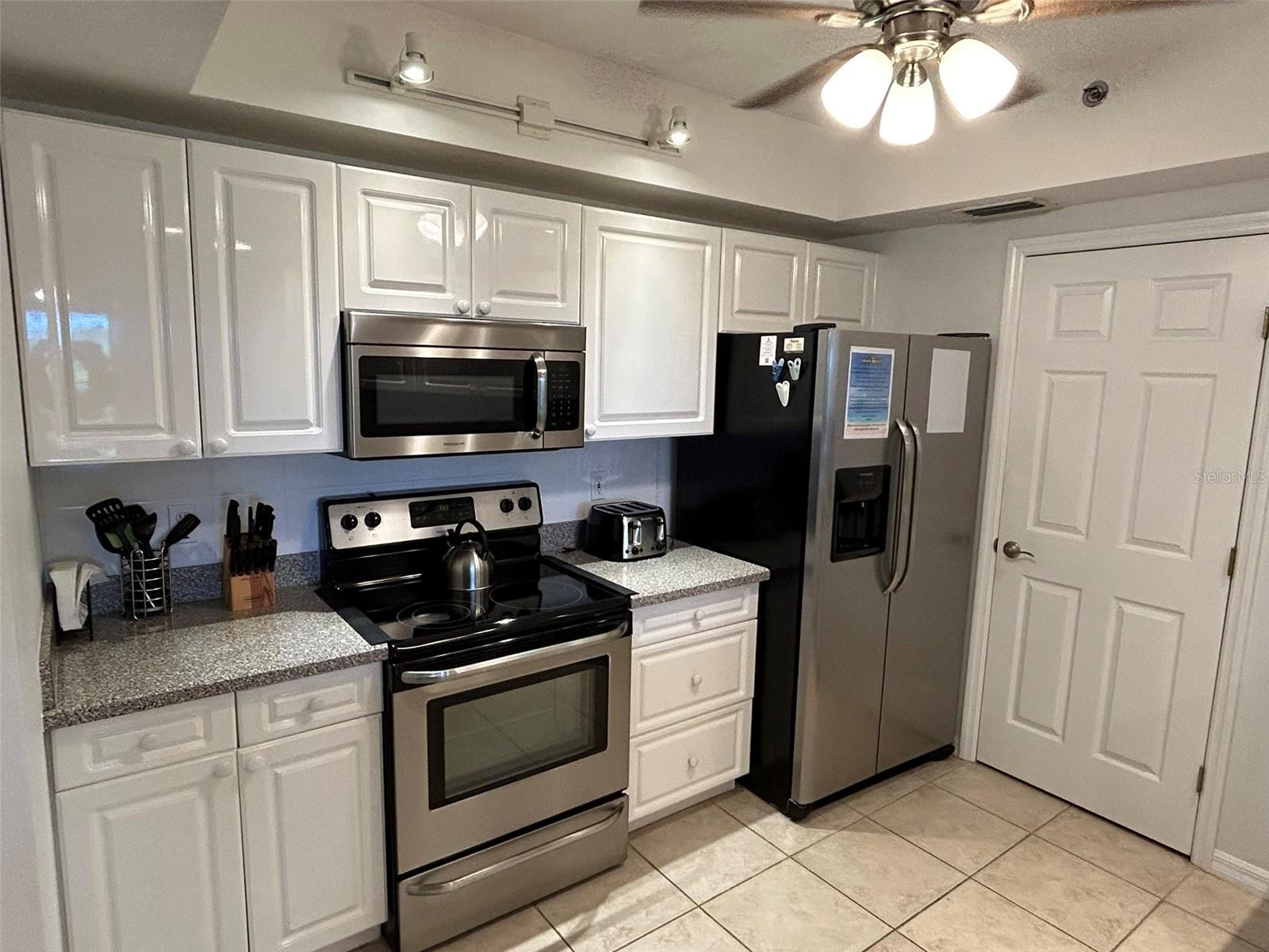 Image 26 of 40 For 5300 Atlantic Avenue 4-302