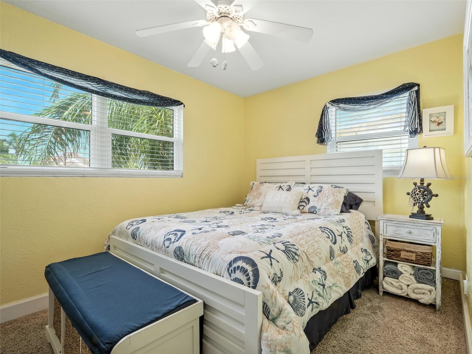Image 20 of 52 For 833 25th Avenue