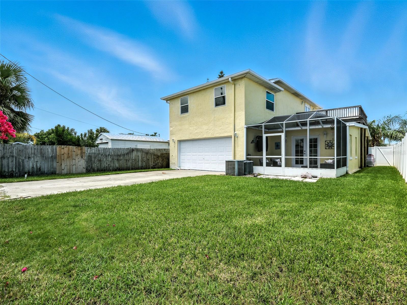 Image 47 of 52 For 833 25th Avenue