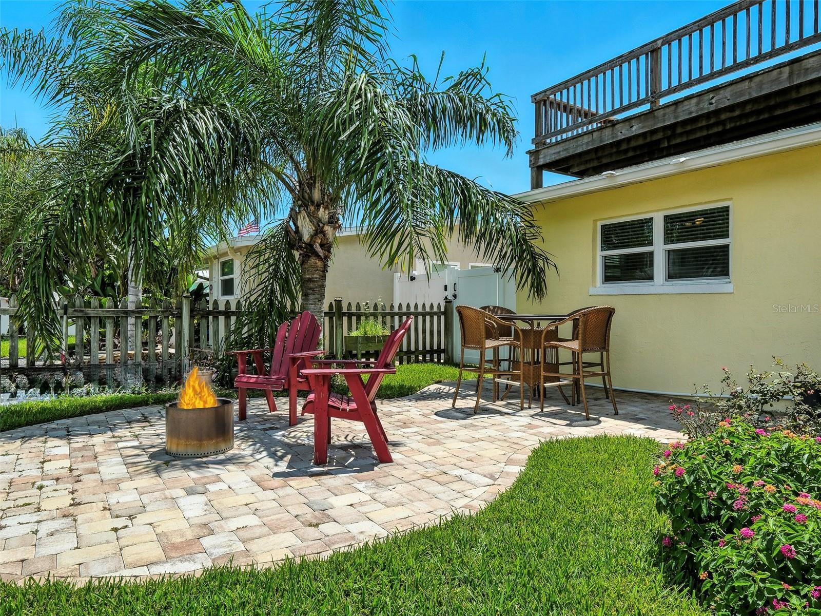 Image 9 of 52 For 833 25th Avenue
