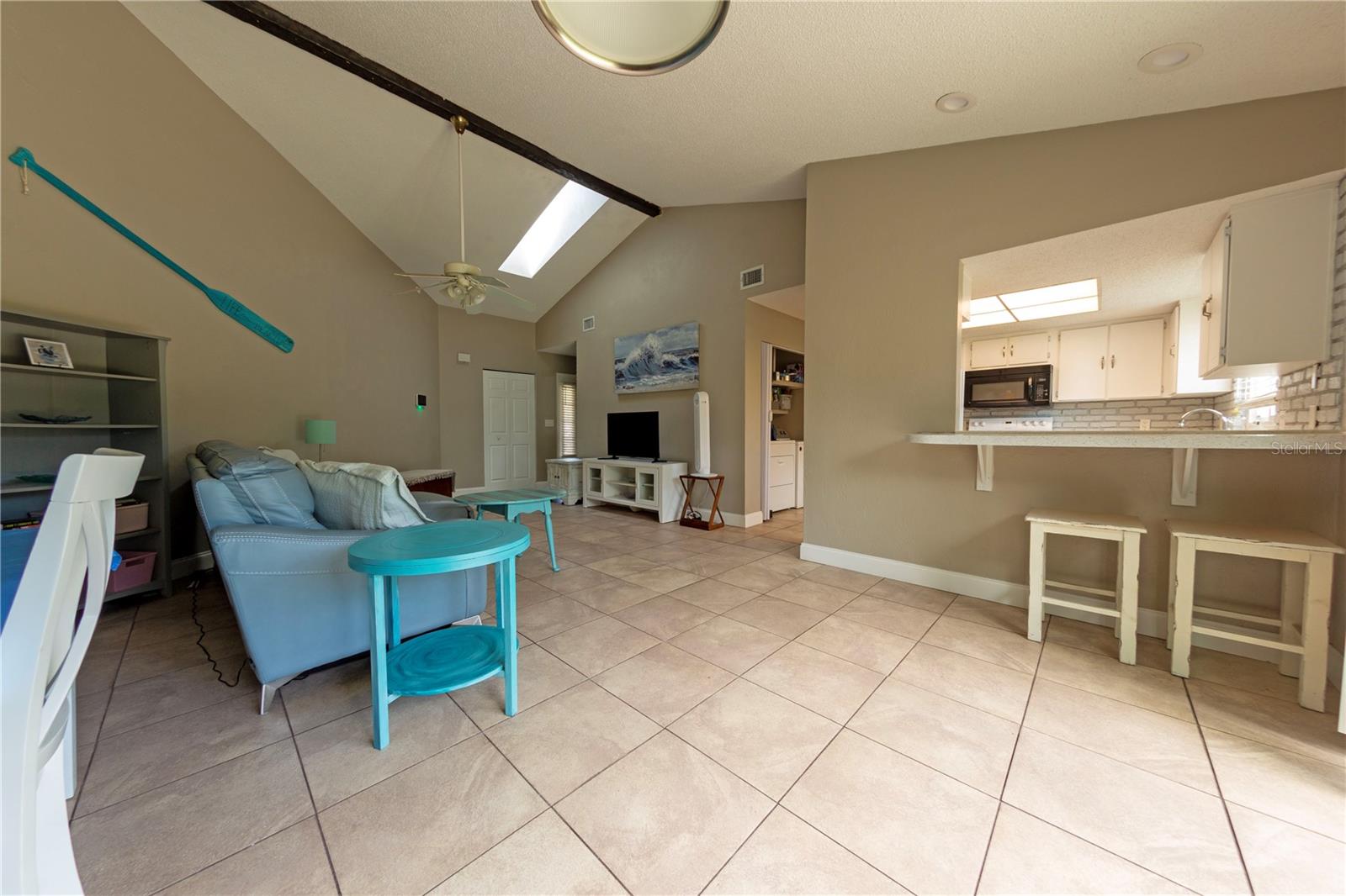 Image 5 of 19 For 232 Ridgewood Avenue 3a